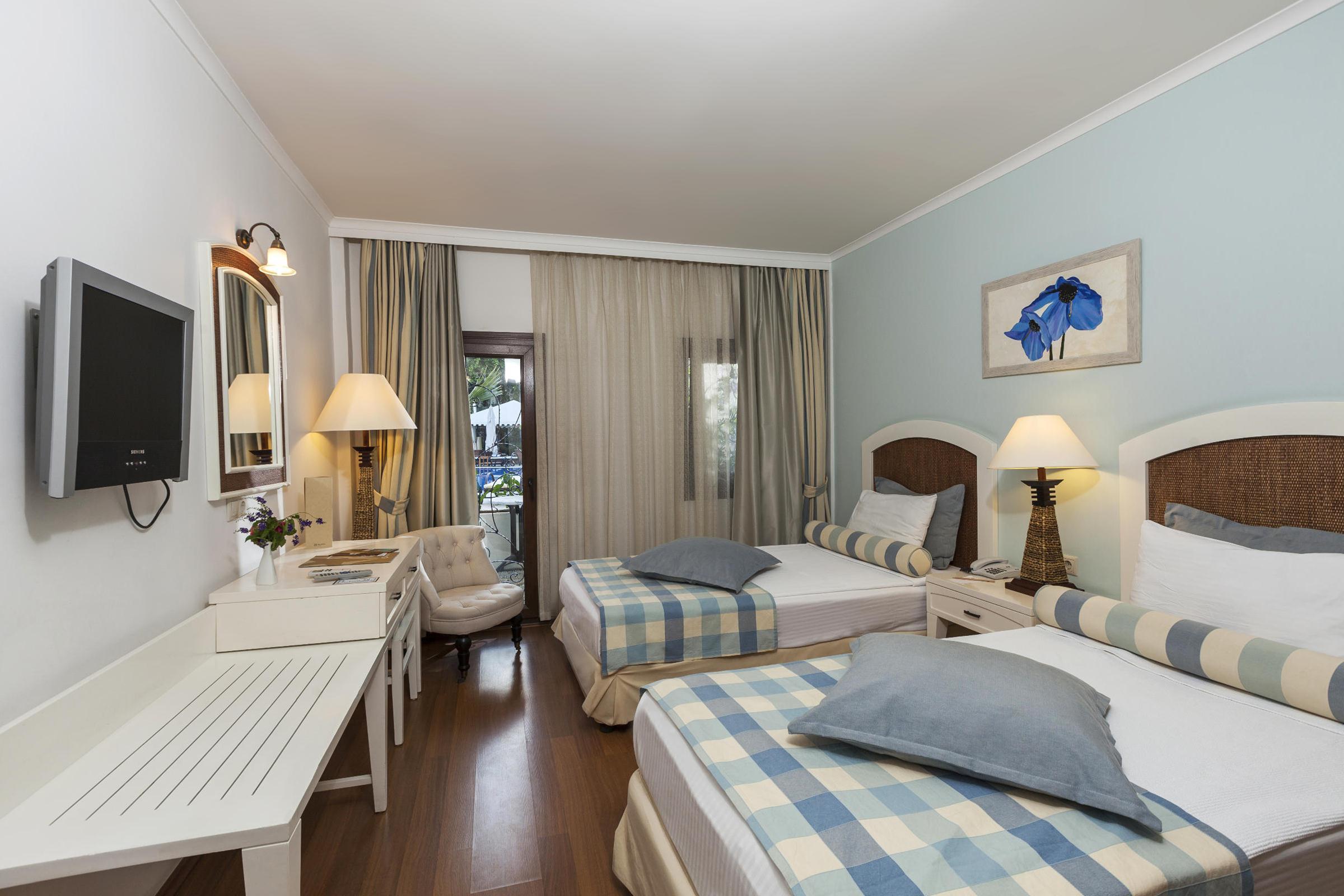 DoubleTree by Hilton Bodrum Marina Vista — photo 5