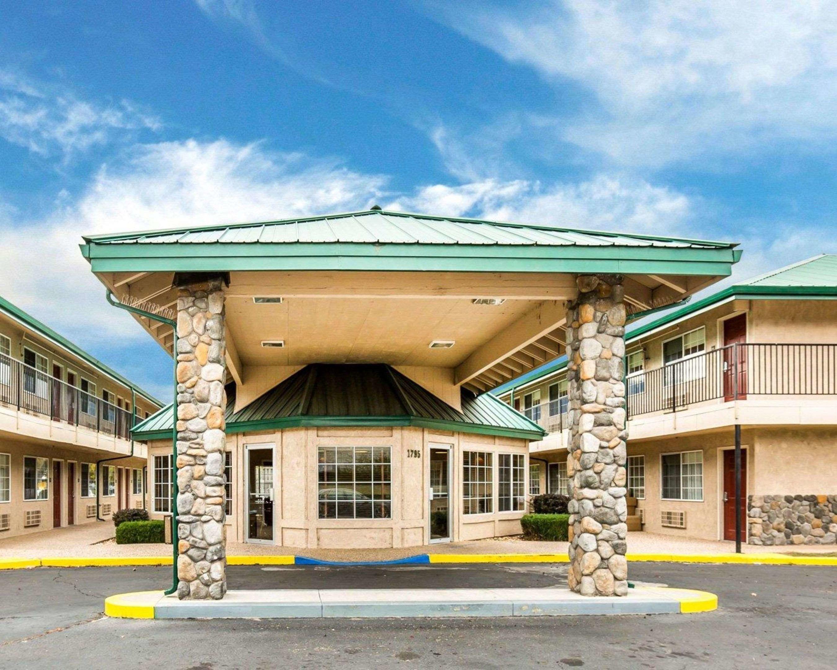 Quality Inn & Suites — photo 4