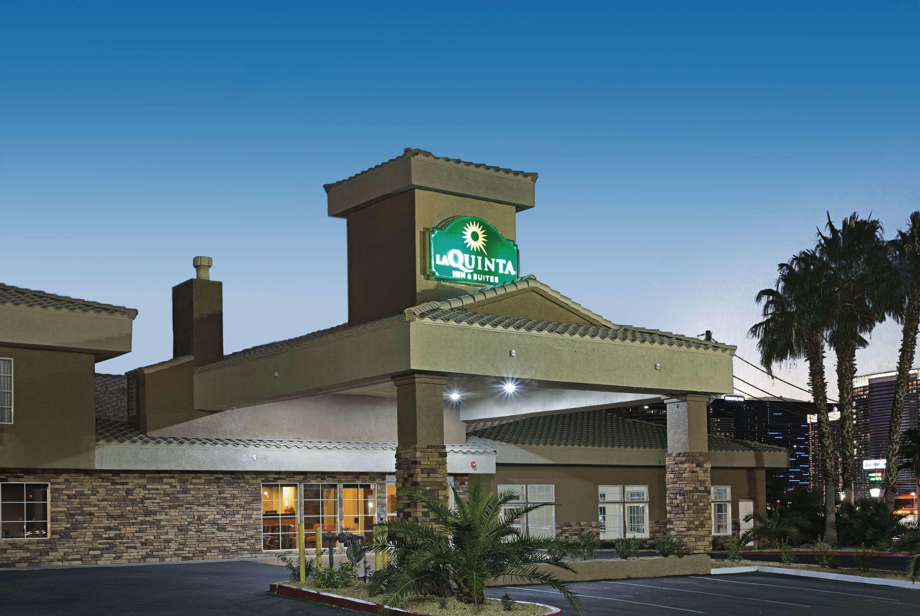 La Quinta Inn & Suites Las Vegas Tropicana — photo 5