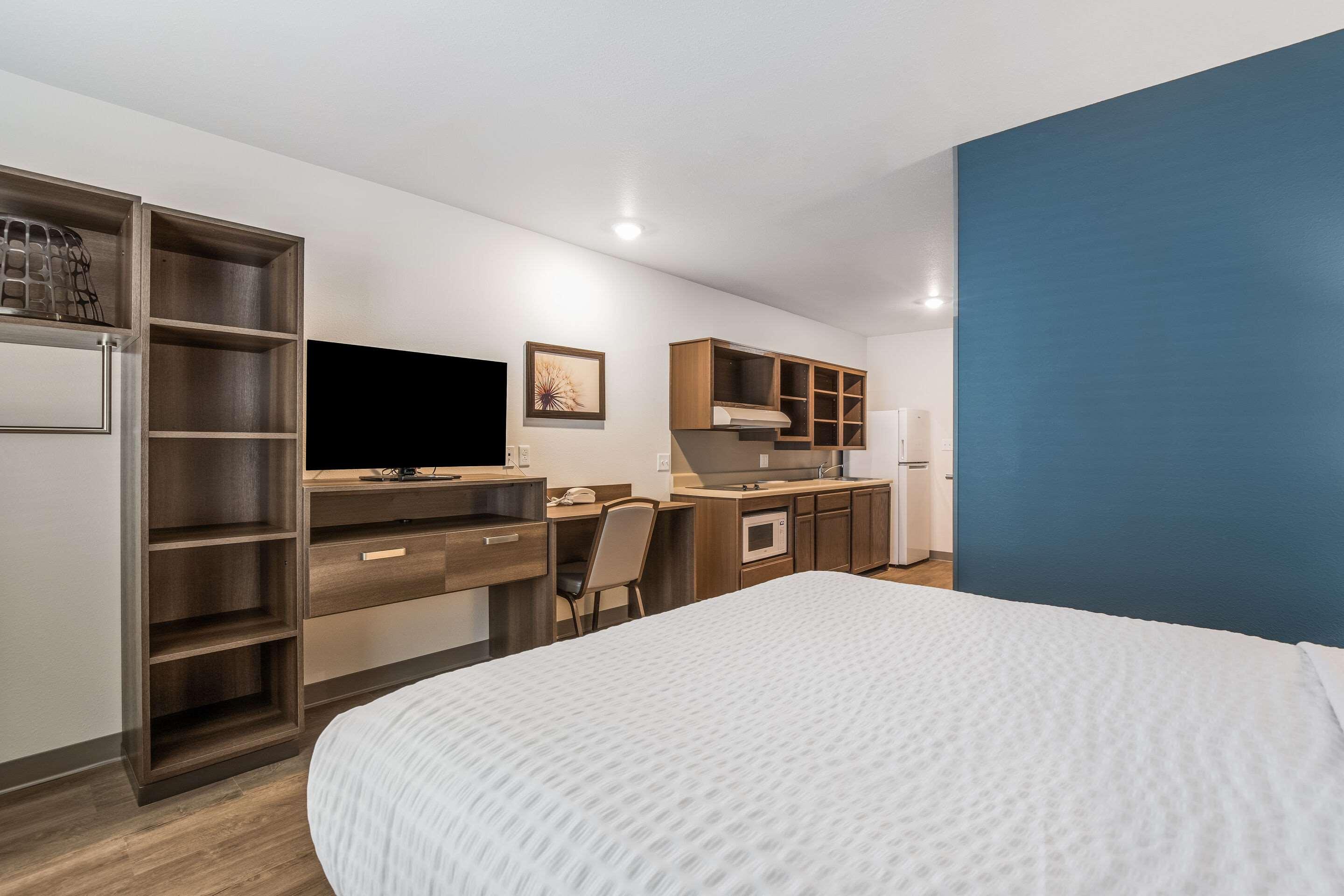 WoodSpring Suites Chicago Midway — photo 5