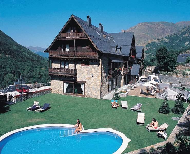 Hotel yoy Tredòs — photo 1