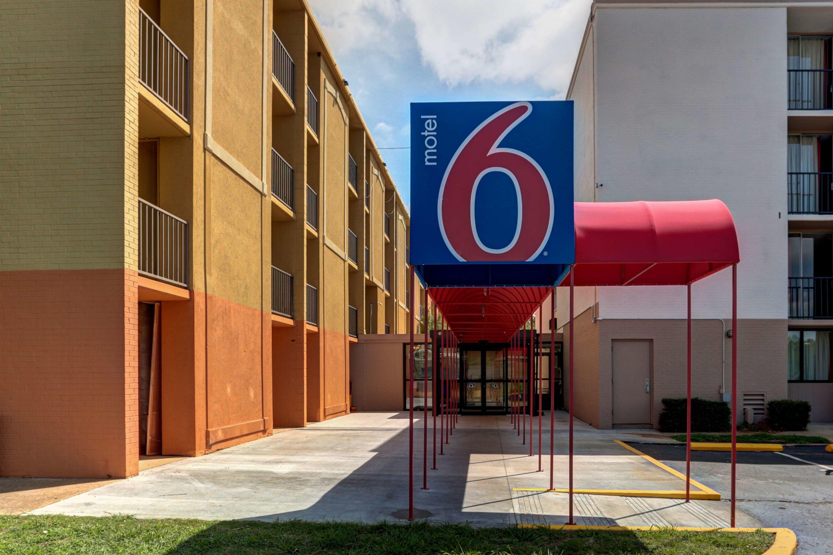 Motel 6 Jackson TN — photo 4