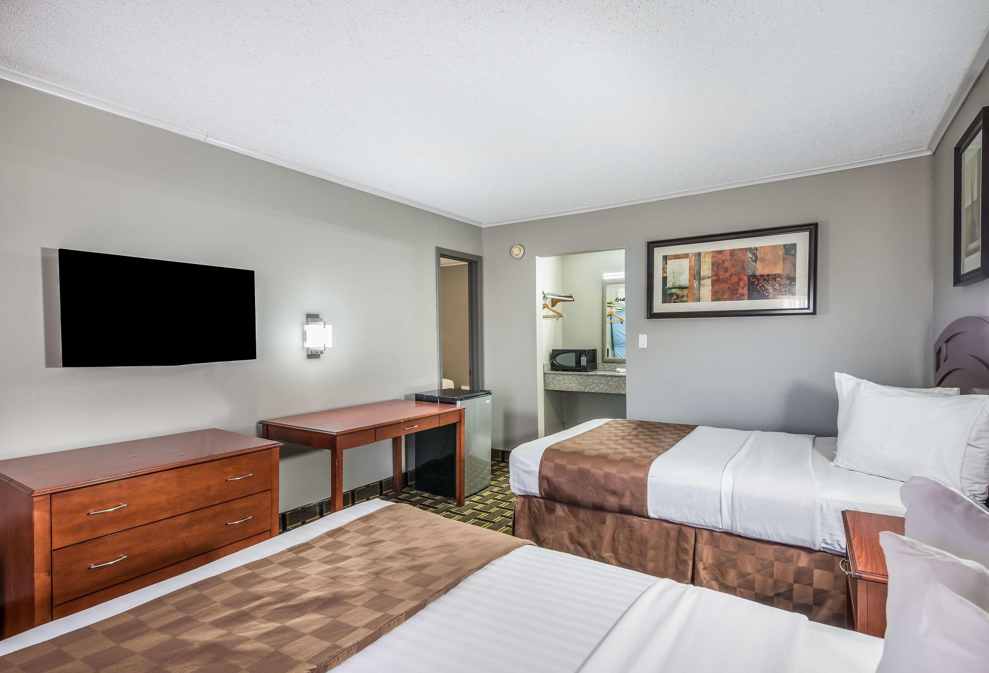 Americas Best Value Executive Inn & Suites-Arkadelphia — photo 4