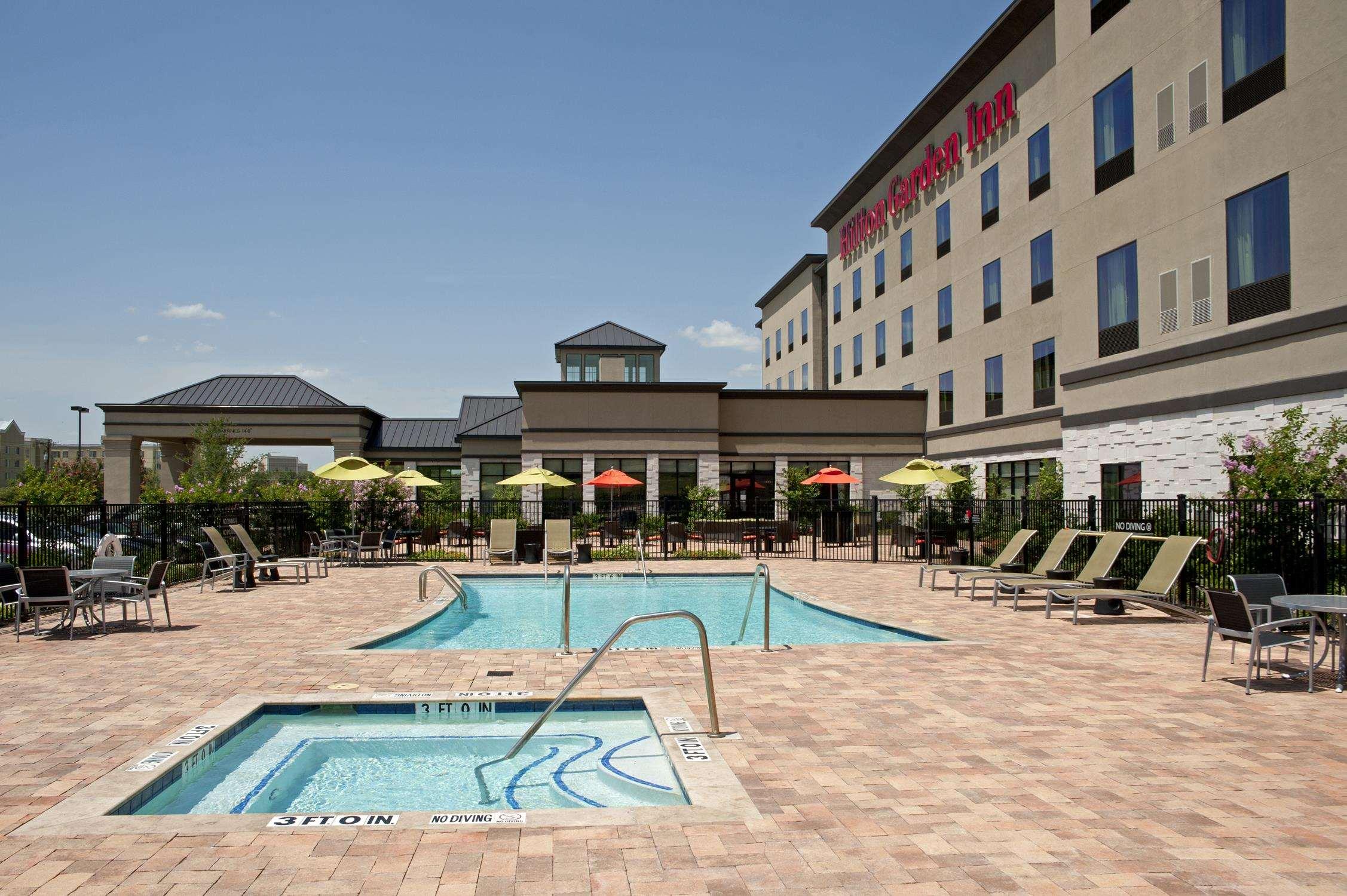 Hilton Garden Inn Fort Worth Alliance Airport — photo 4