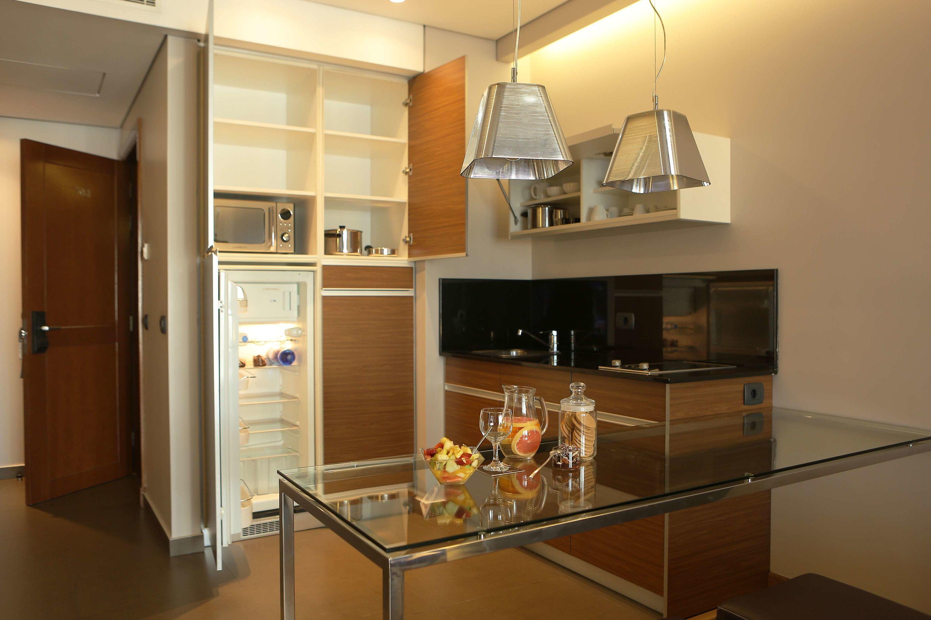 Park Tower Suites — photo 5