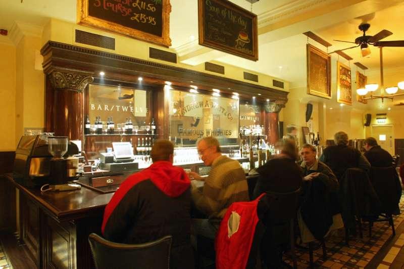 The Crescent Townhouse Hotel — photo 4