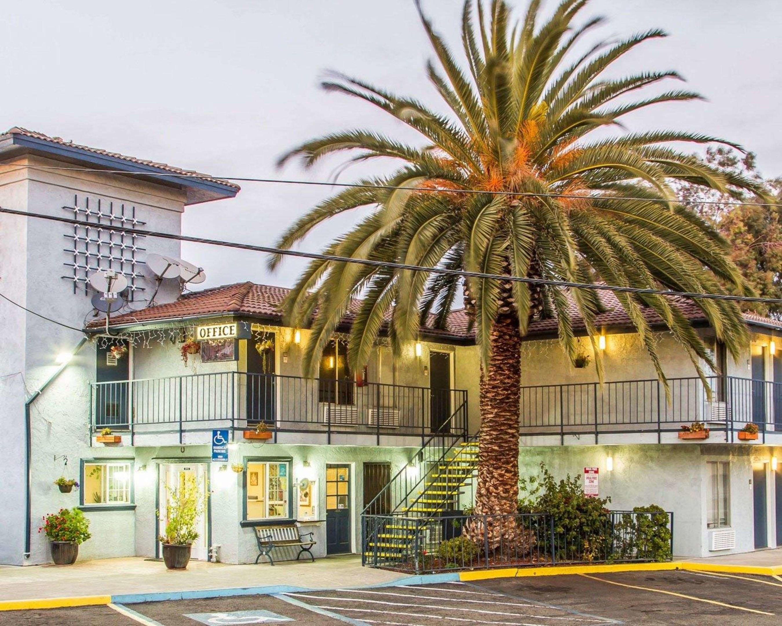 Rodeway Inn — photo 5