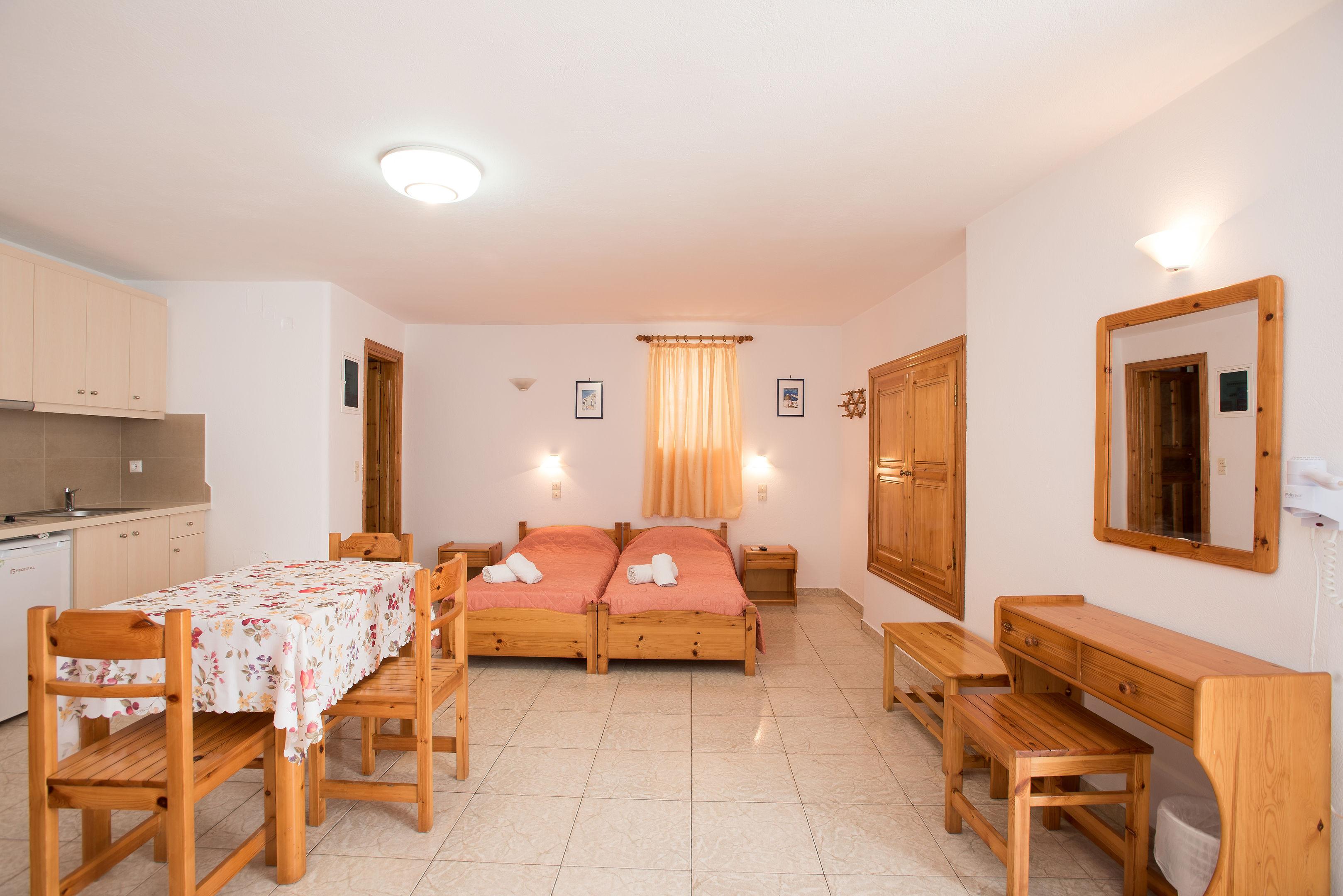 Florance Apartments — photo 4