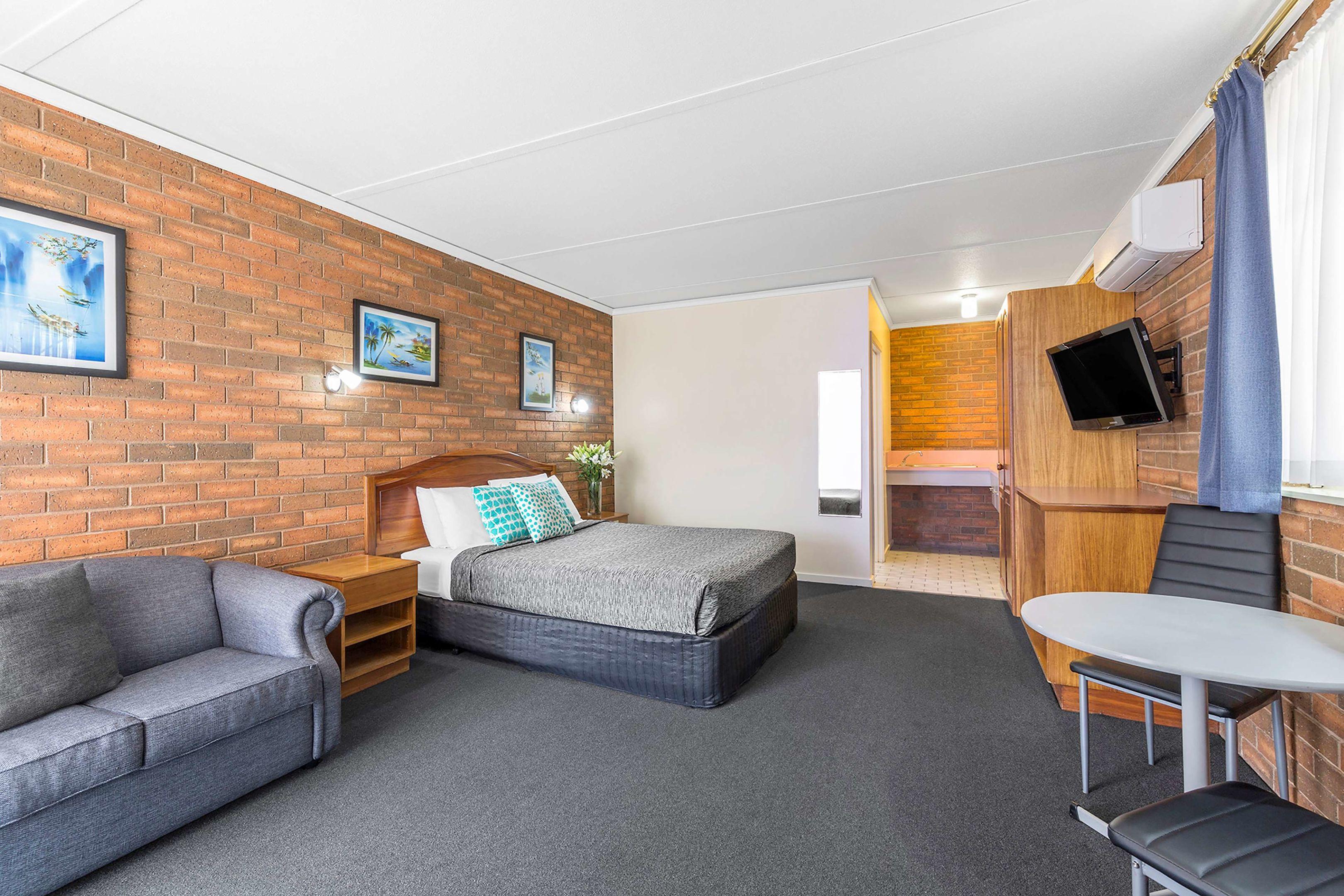 Best Western Cathedral Motor Inn — photo 4