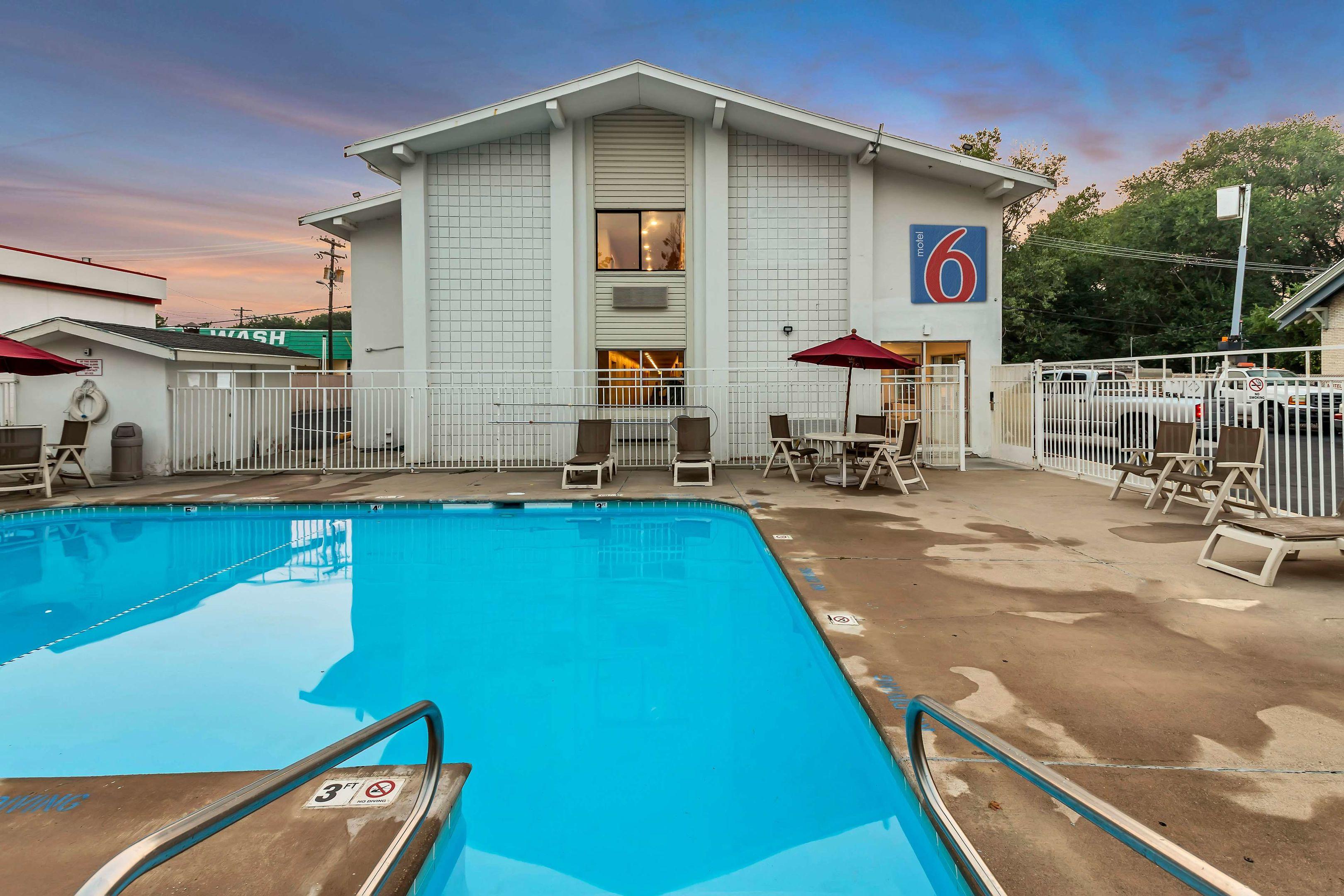 Motel 6 Ogden — photo 4