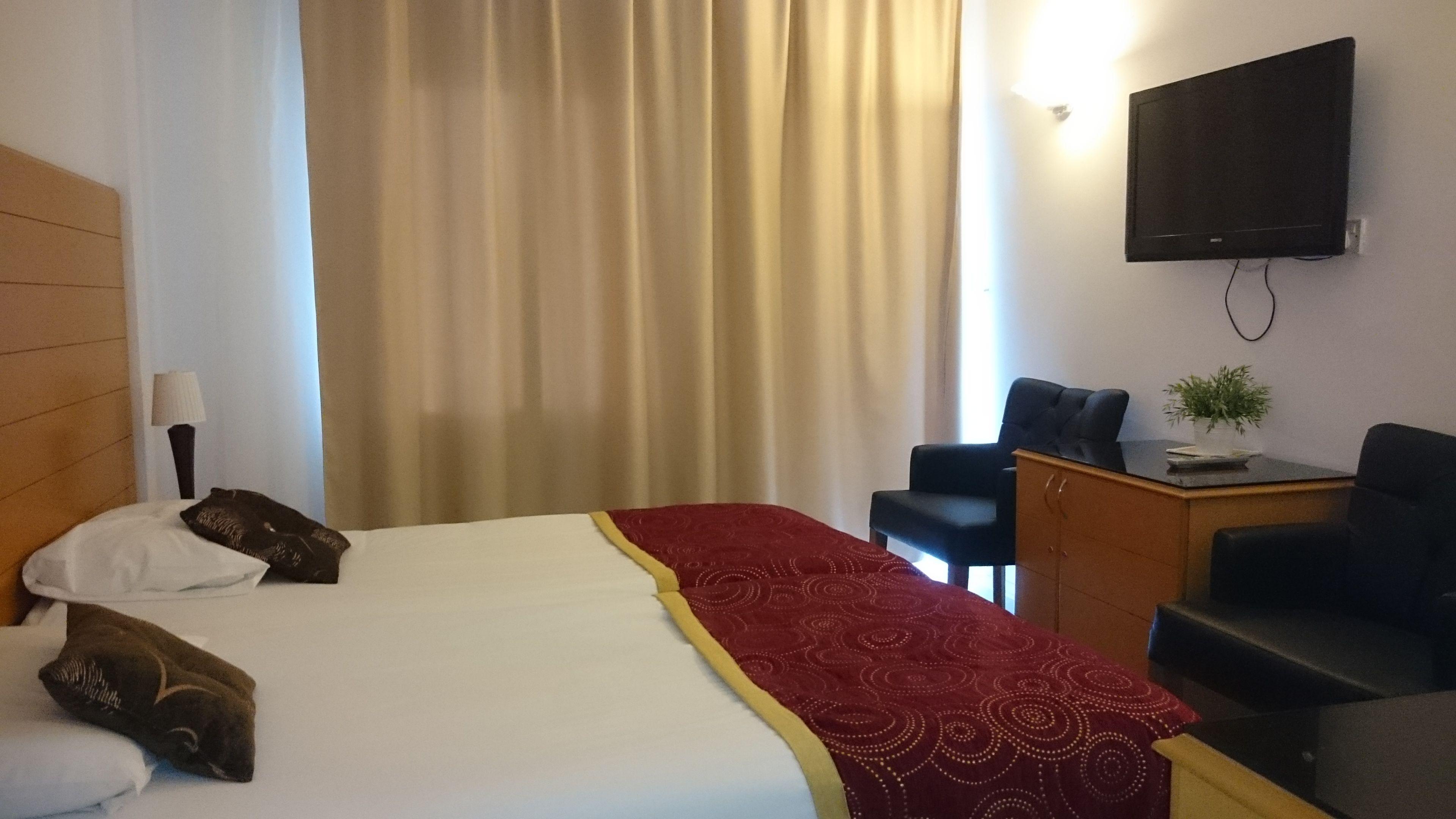 Ada Beach Hotel — photo 4