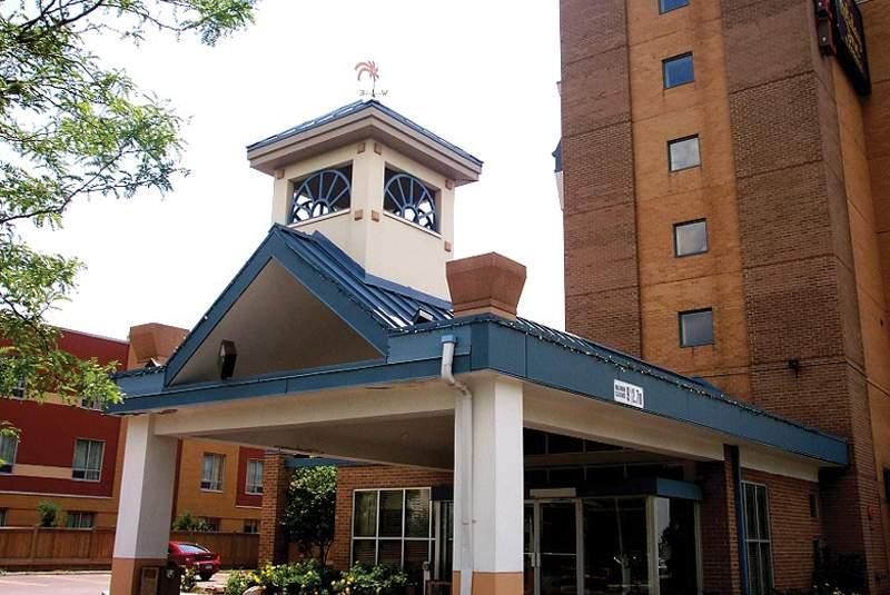 Holiday Inn Express Toronto North York — photo 5