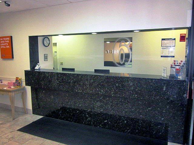 Motel 6 Memphis - Graceland — photo 4