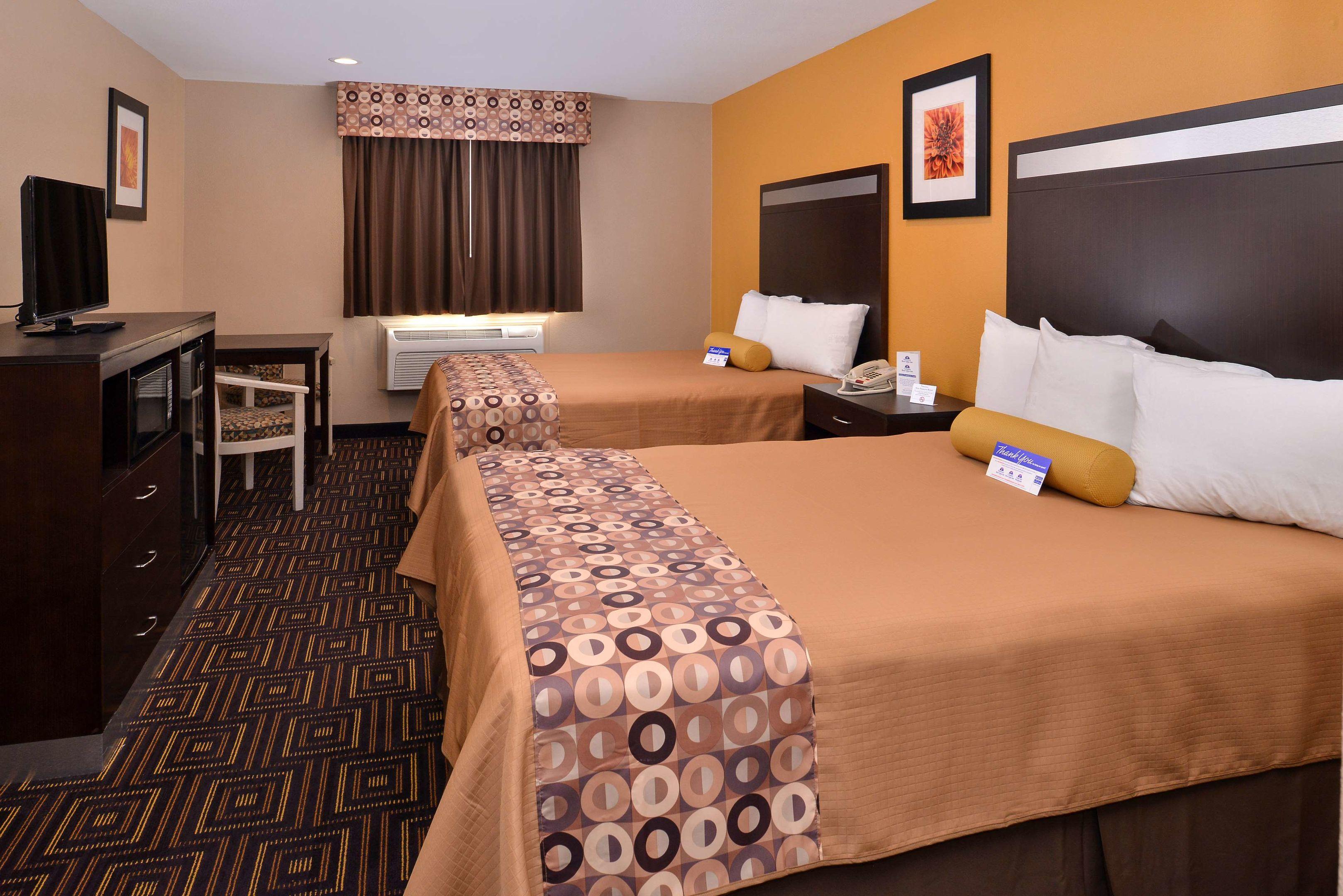 Americas Best Value Inn & Suites Madera — photo 5
