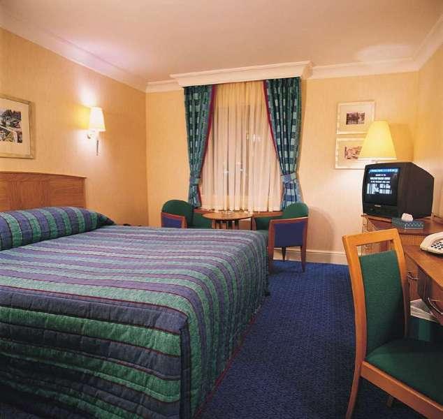 Jurys Inn East Midlands Airport — photo 4