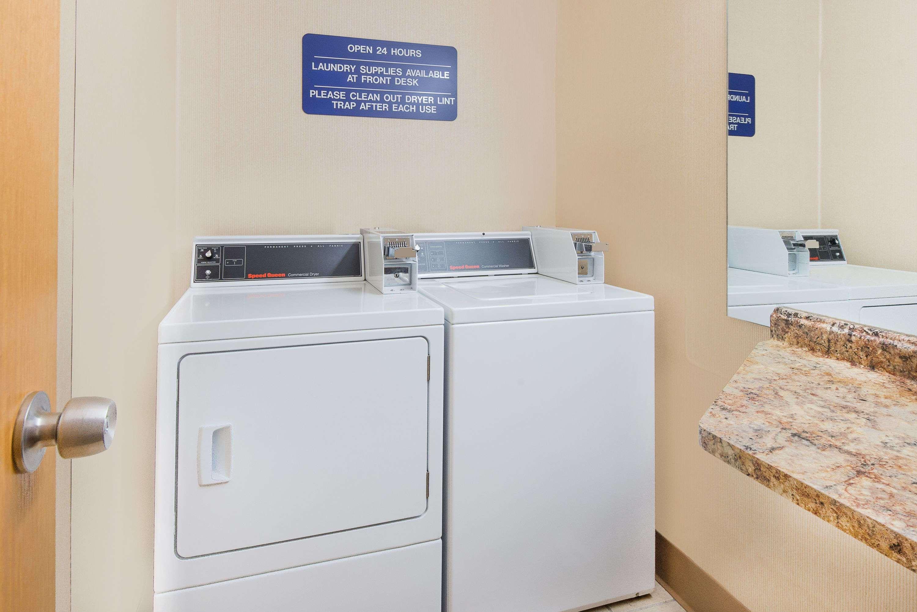 Microtel Inn & Suites by Wyndham Erie — photo 4
