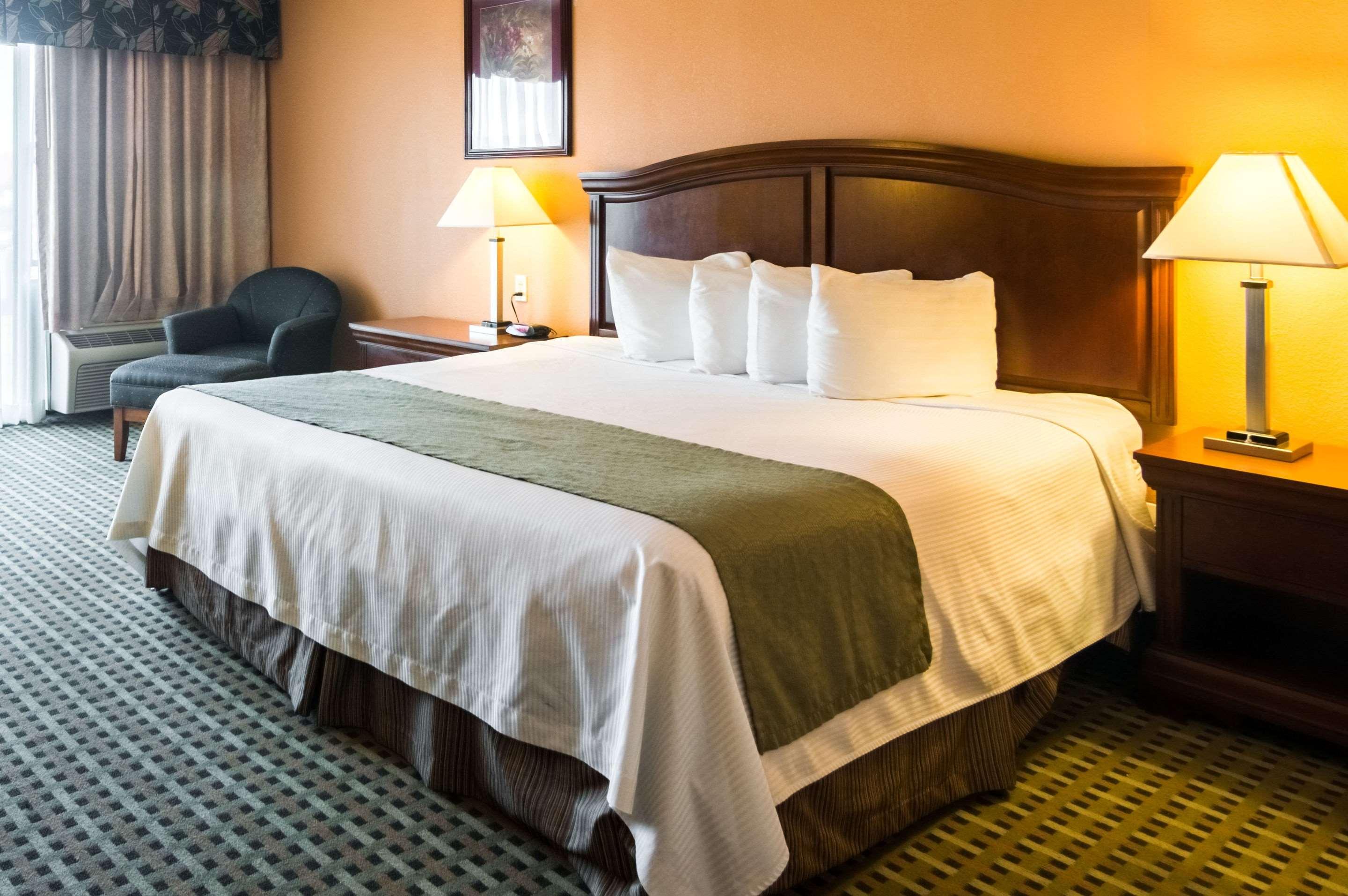 Quality Inn West Medical Center — photo 4