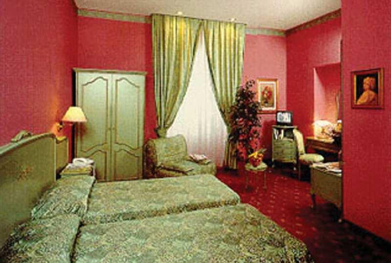 Augustea — photo 4