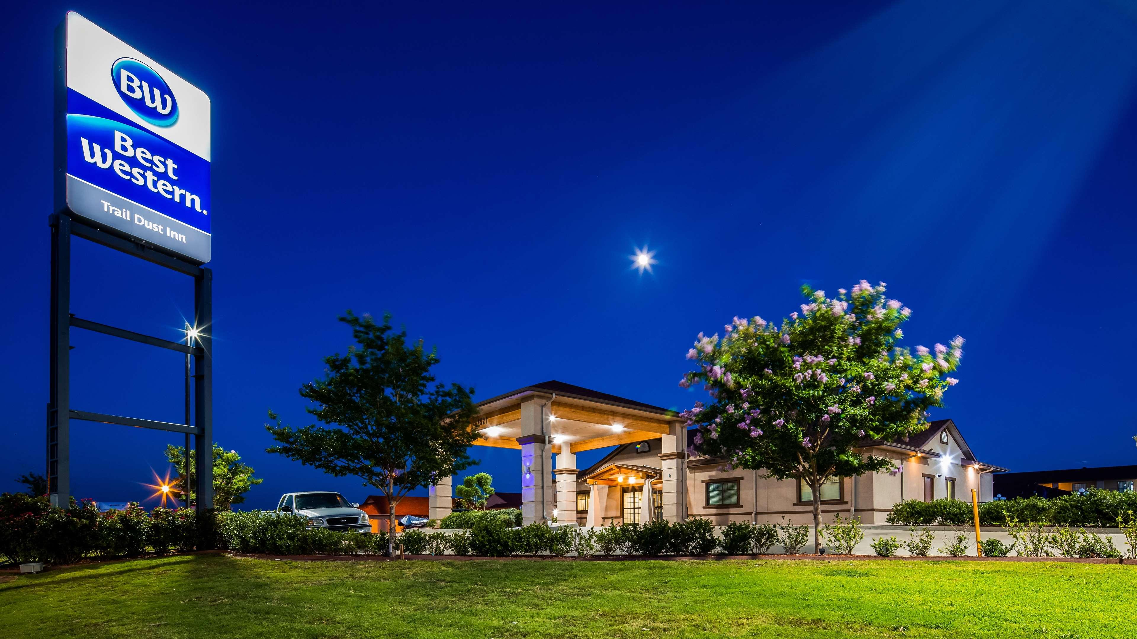 Best Western Trail Dust Inn & Suites — photo 3