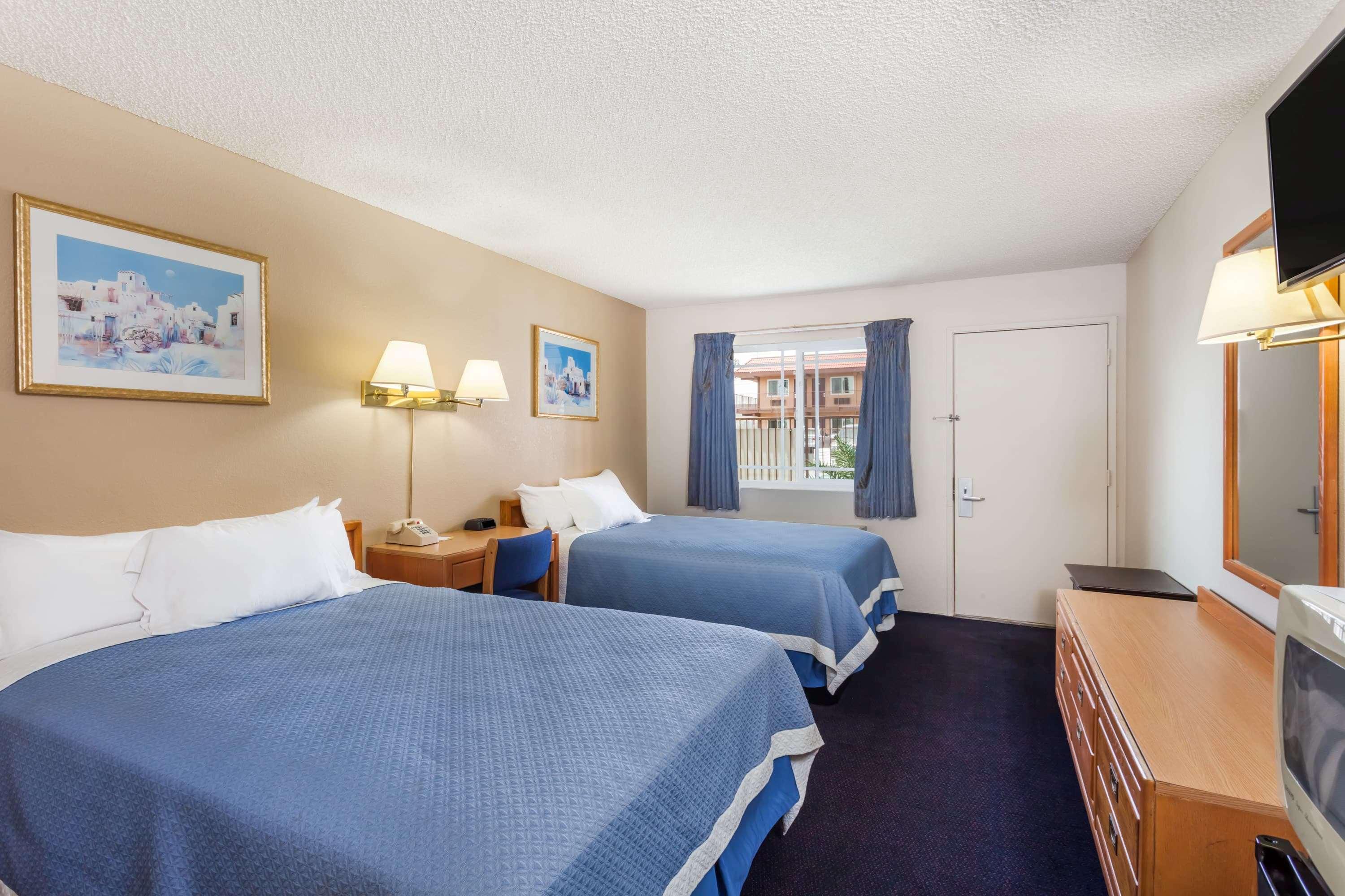 Days Inn Barstow — photo 4