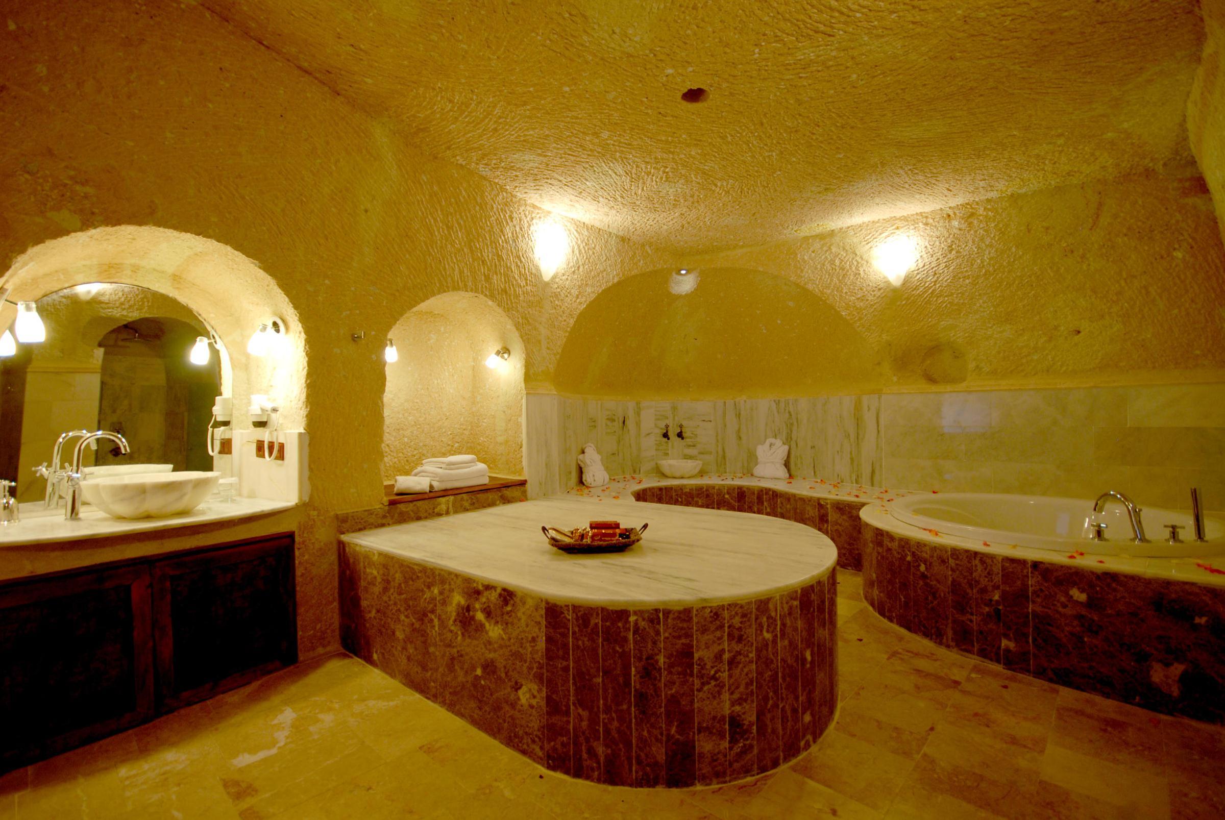 MDC Cave Hotel — photo 4