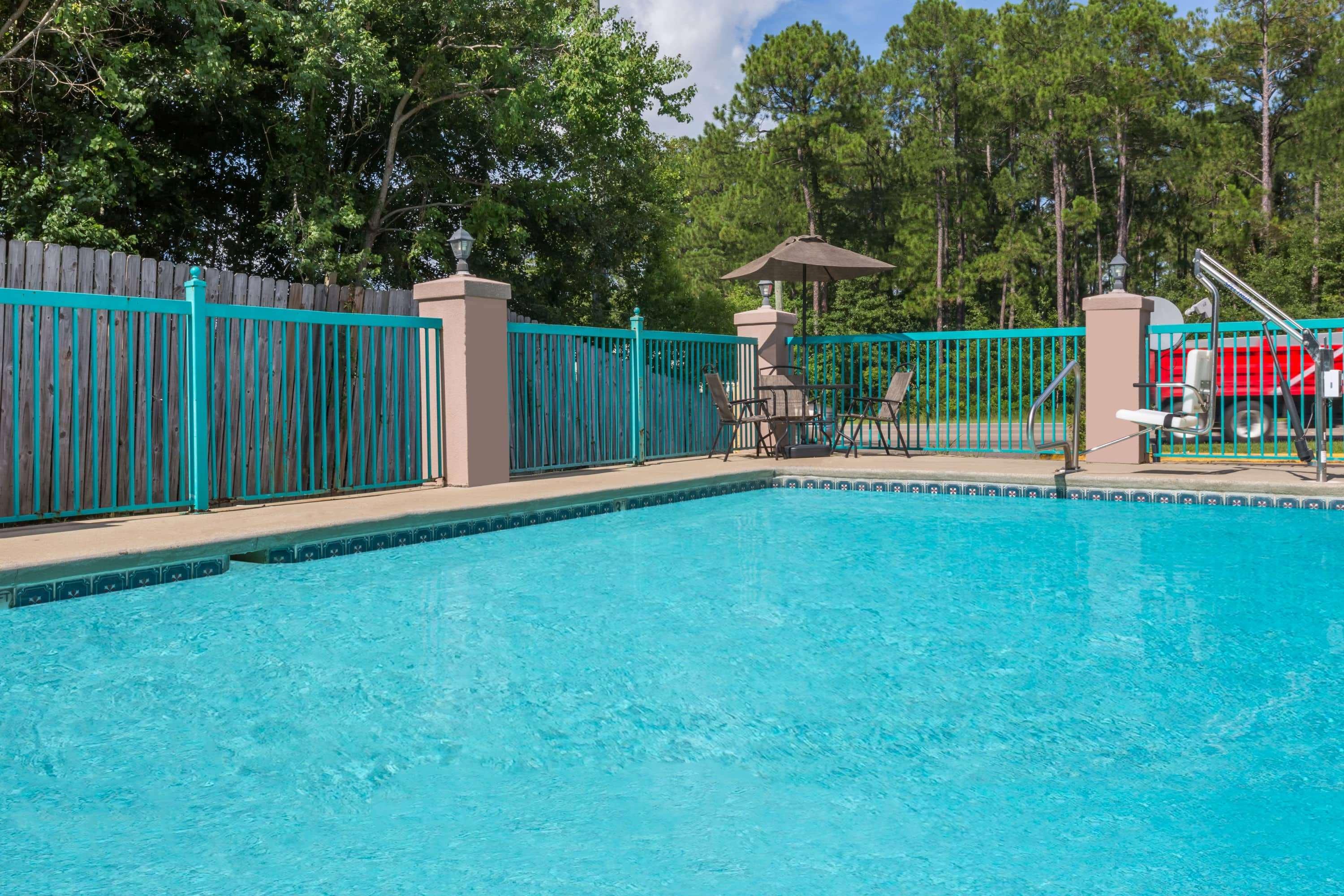 Ramada Limited Biloxi/Ocean Springs — photo 5
