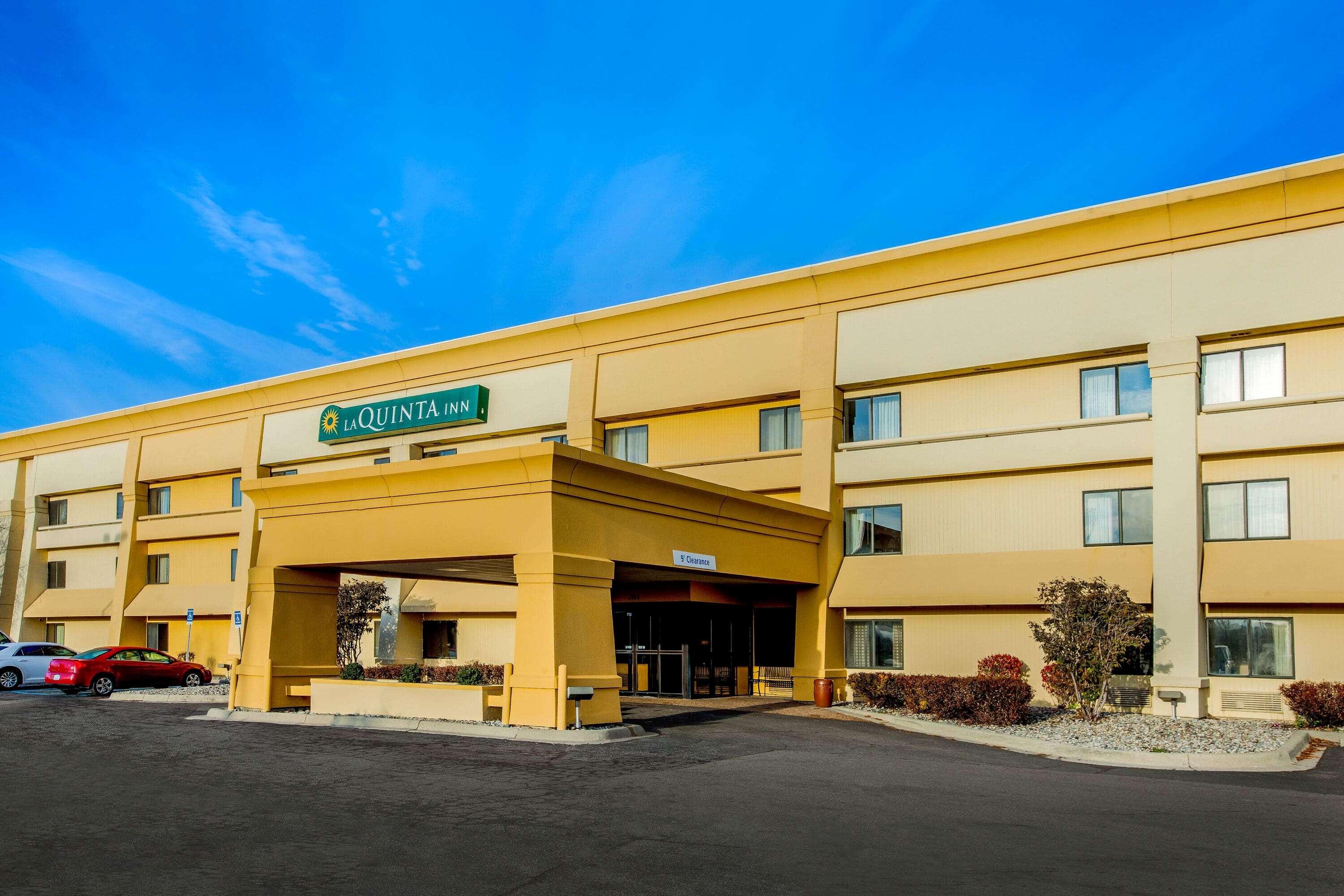 La Quinta Inn & Suites Detroit Southgate — photo 4