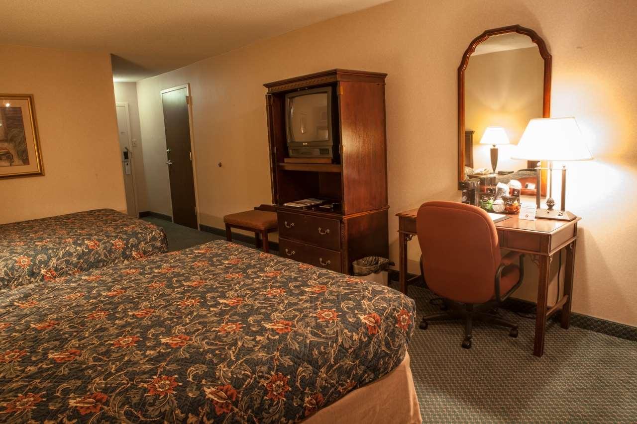 Decatur Conference Center & Hotel — photo 4