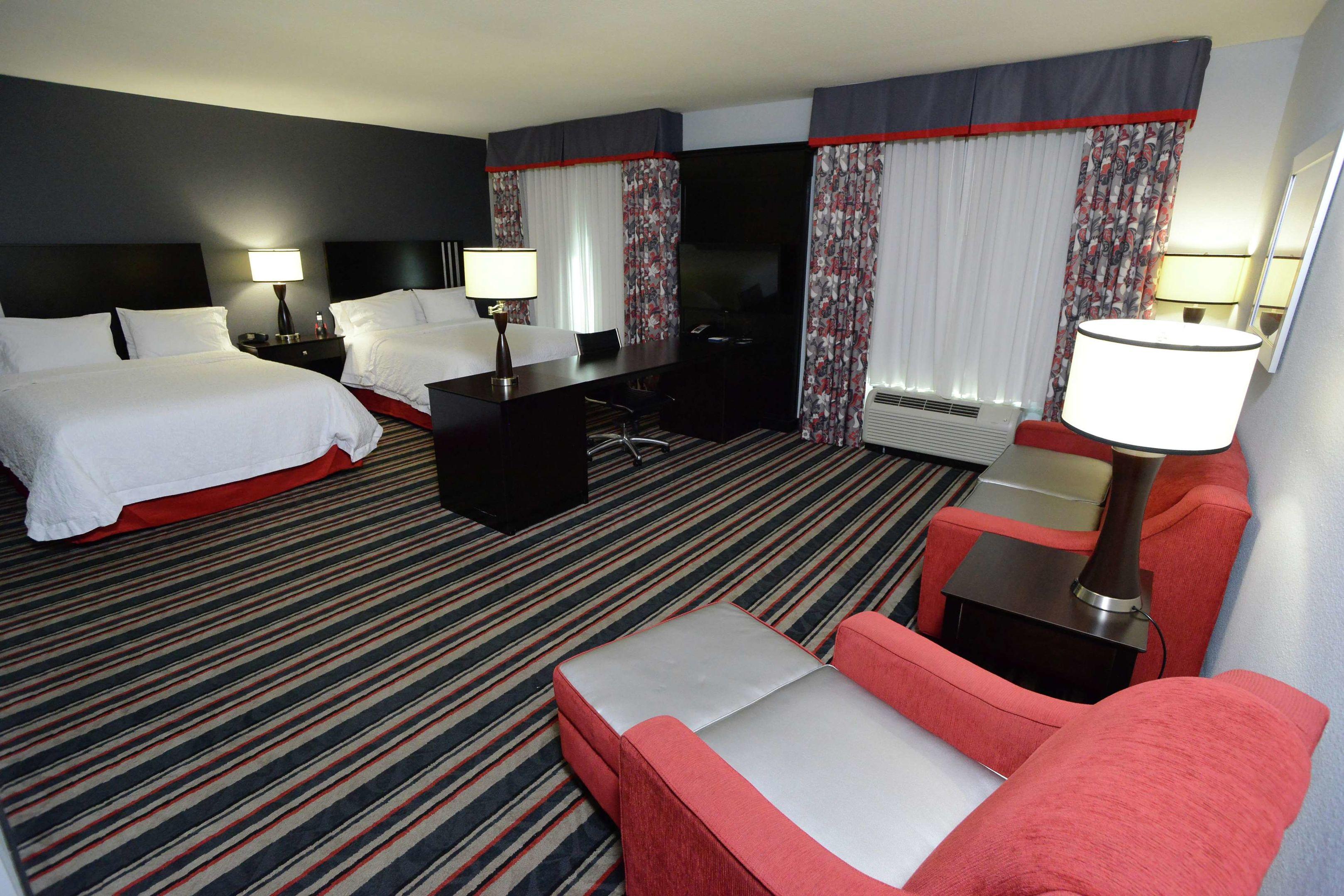 Hampton Inn & Suites Albany at Albany Mall — photo 4