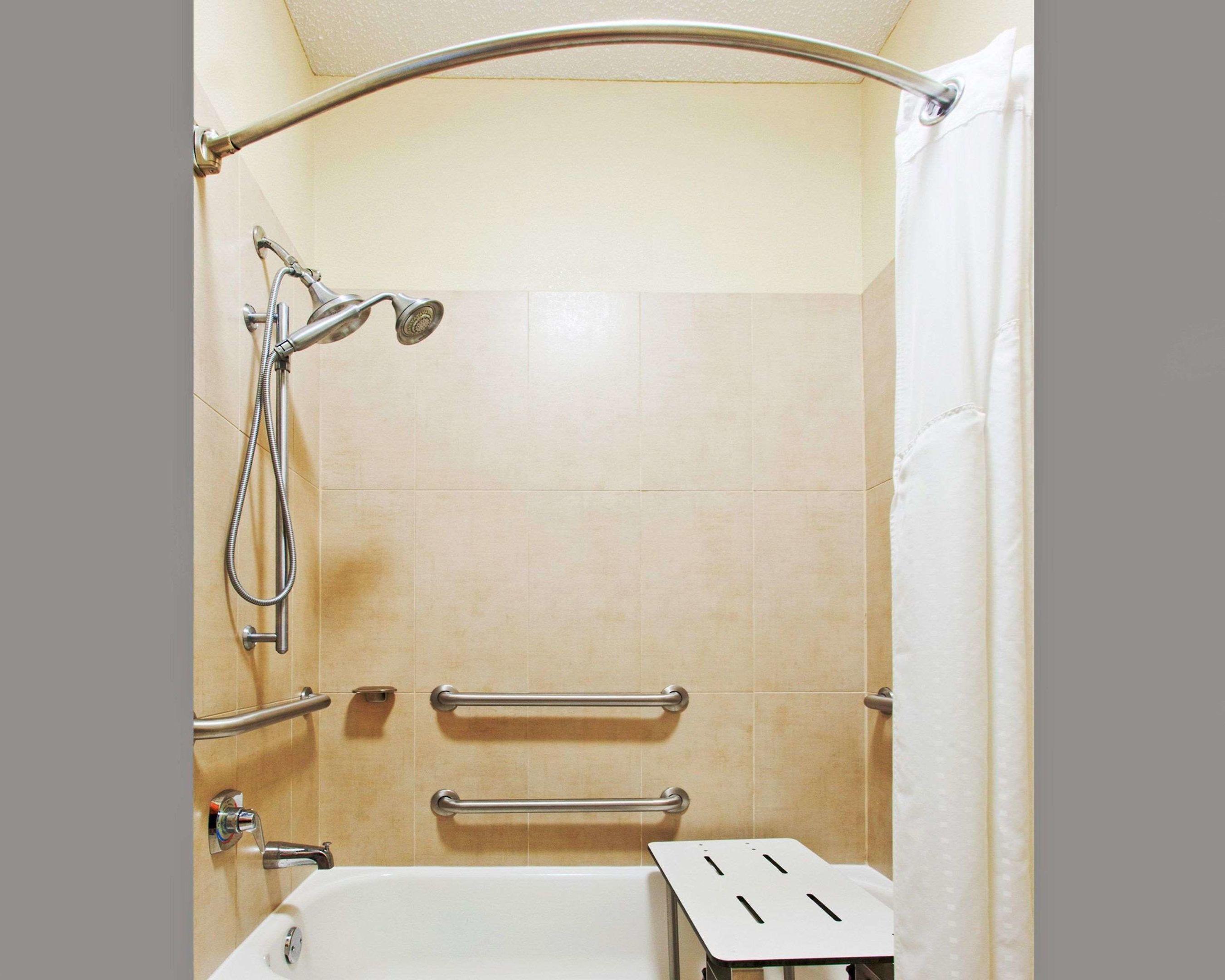 Comfort Inn — photo 4