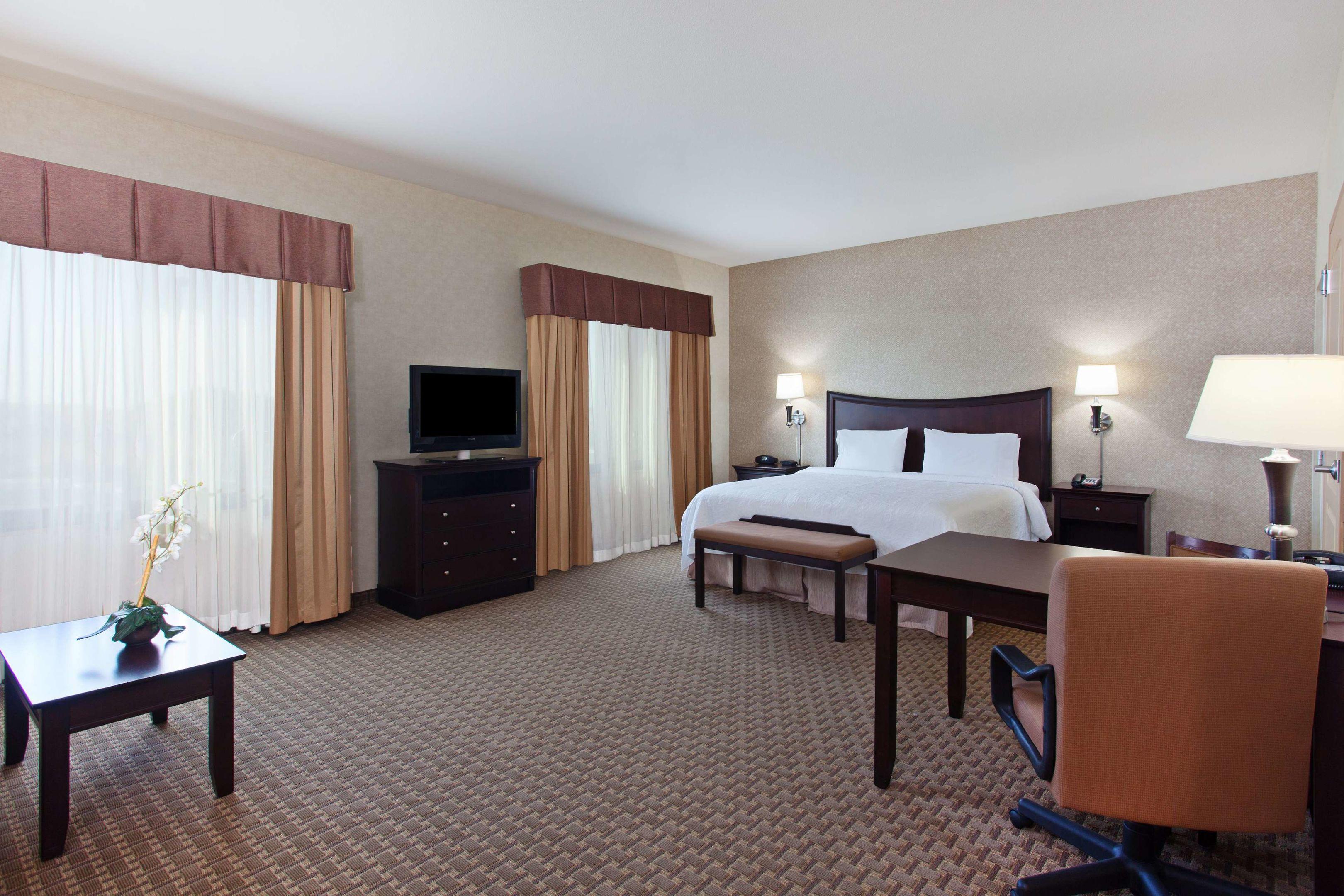 Hampton Inn &  Suites Oakland Airport-Alameda — photo 5
