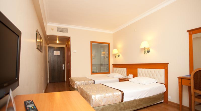 Prestige Hotel — photo 4