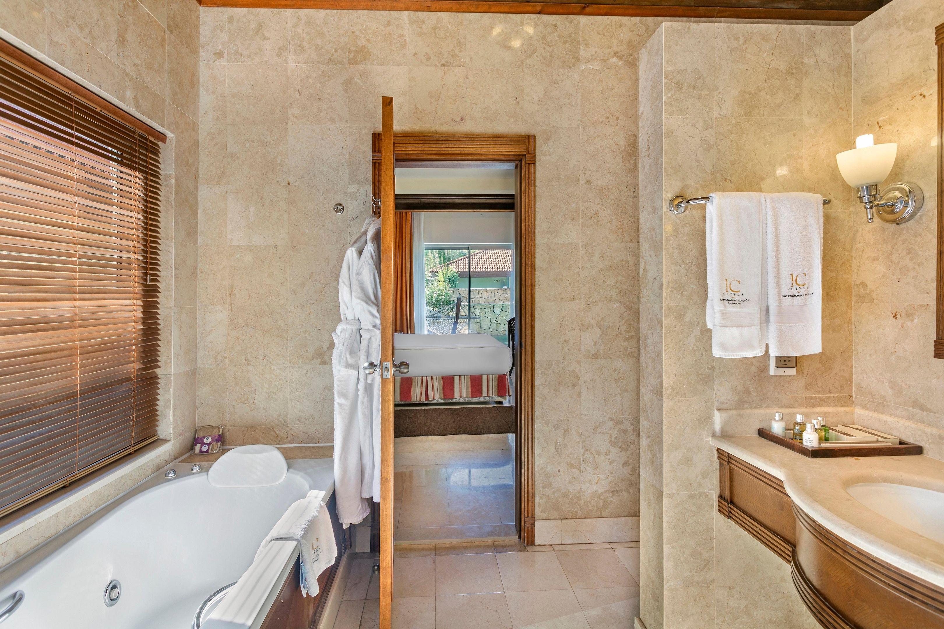 IC Hotels Residence — photo 4