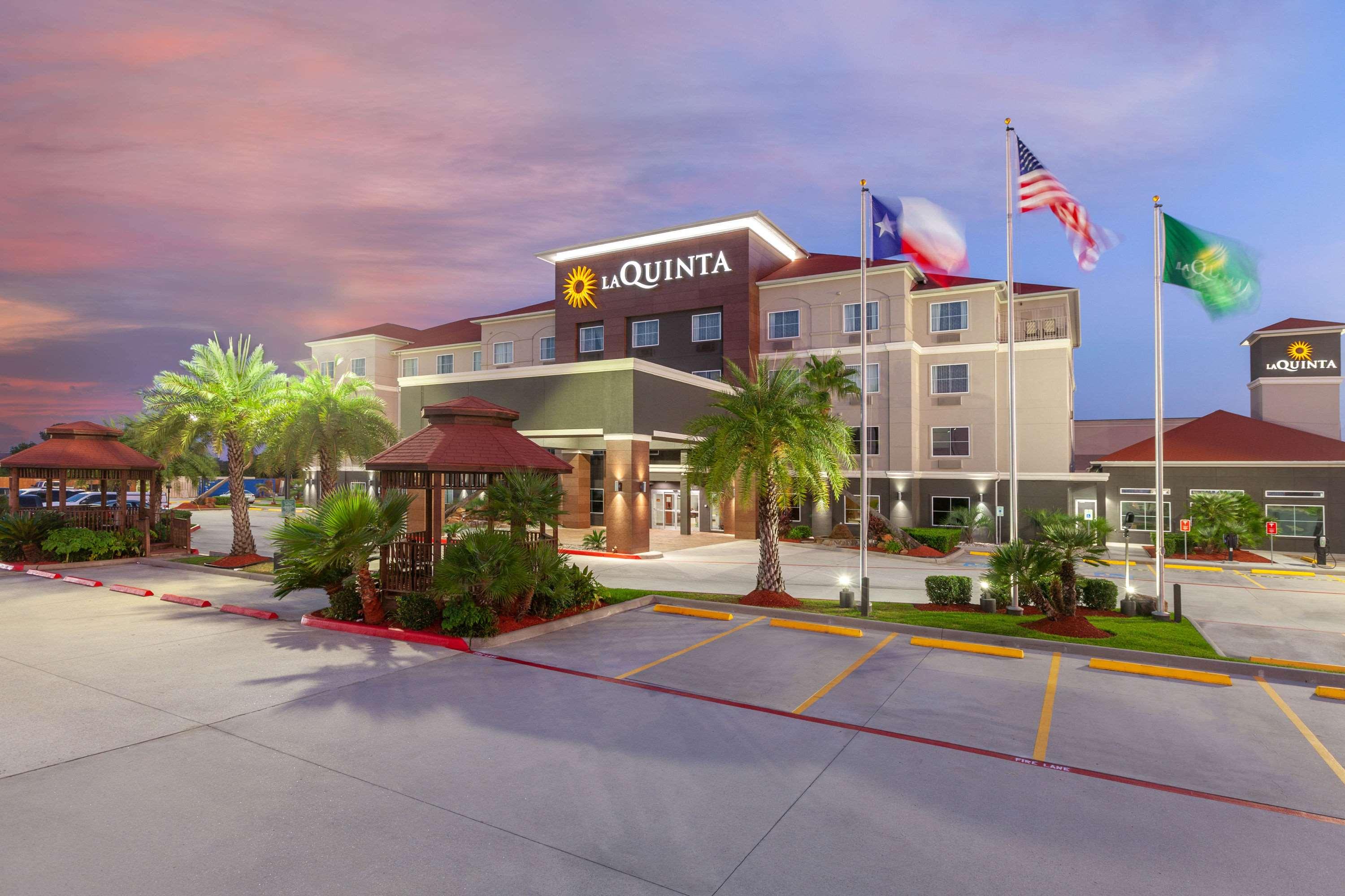 La Quinta Inn & Suites Houston Channelview — photo 3