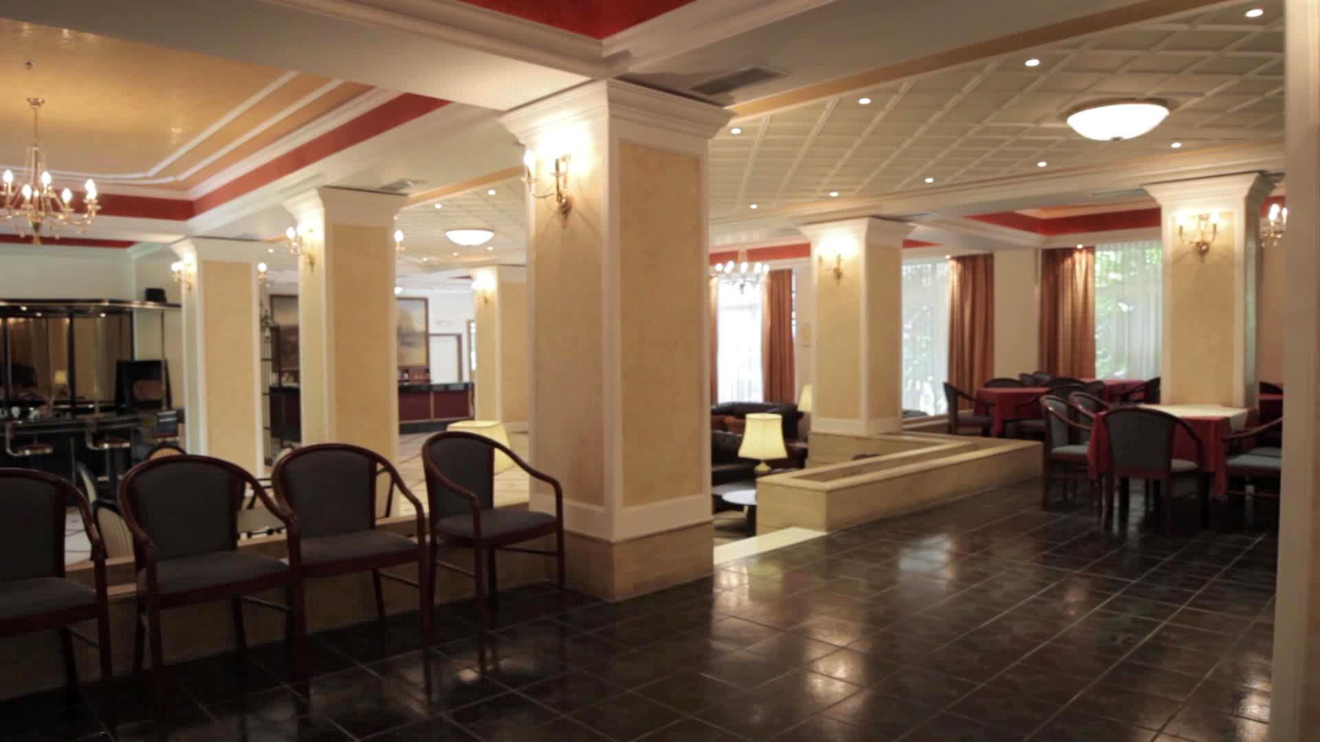 Achillion Palace — photo 4