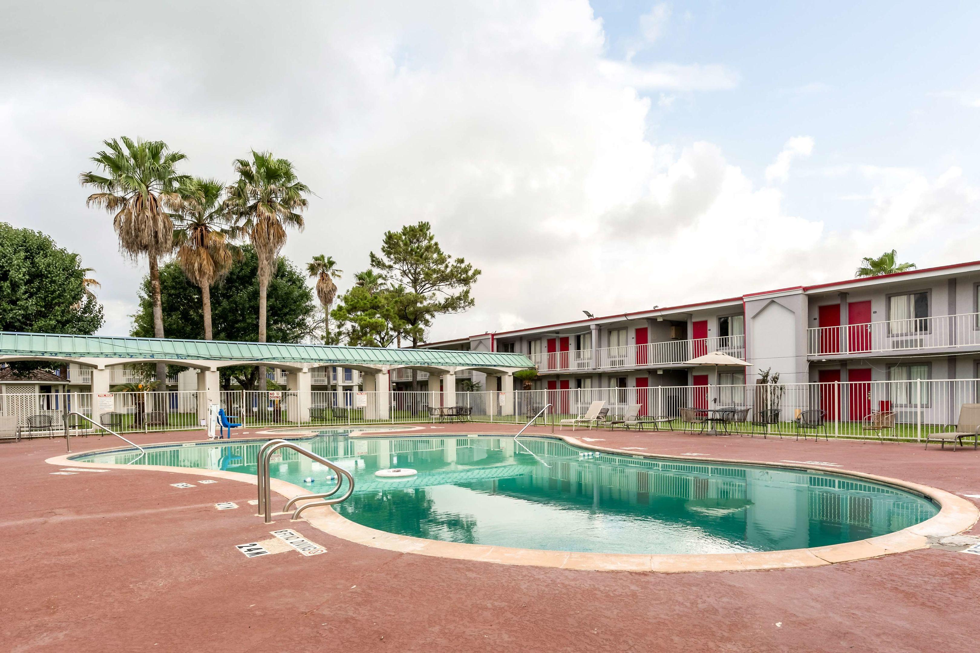 Motel 6 Houston — photo 5