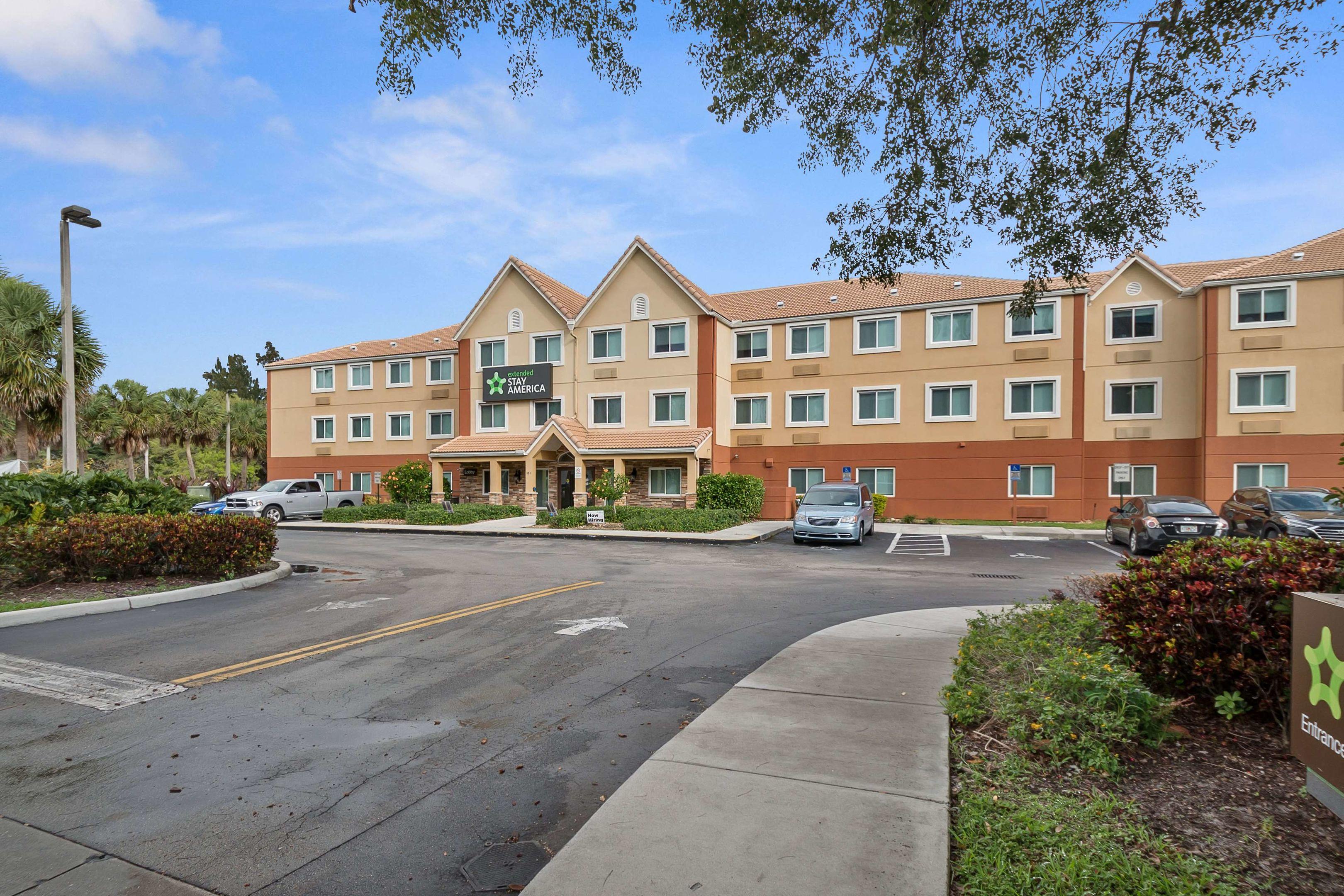 Extended Stay America - Miami - Airport - Miami Springs