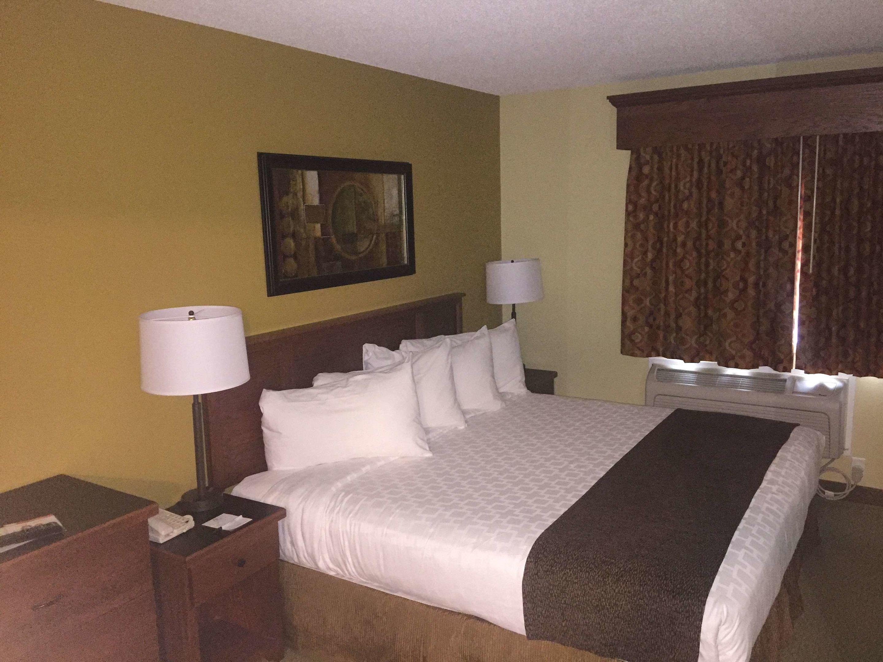 Crossings by GrandStay Pipestone — photo 4