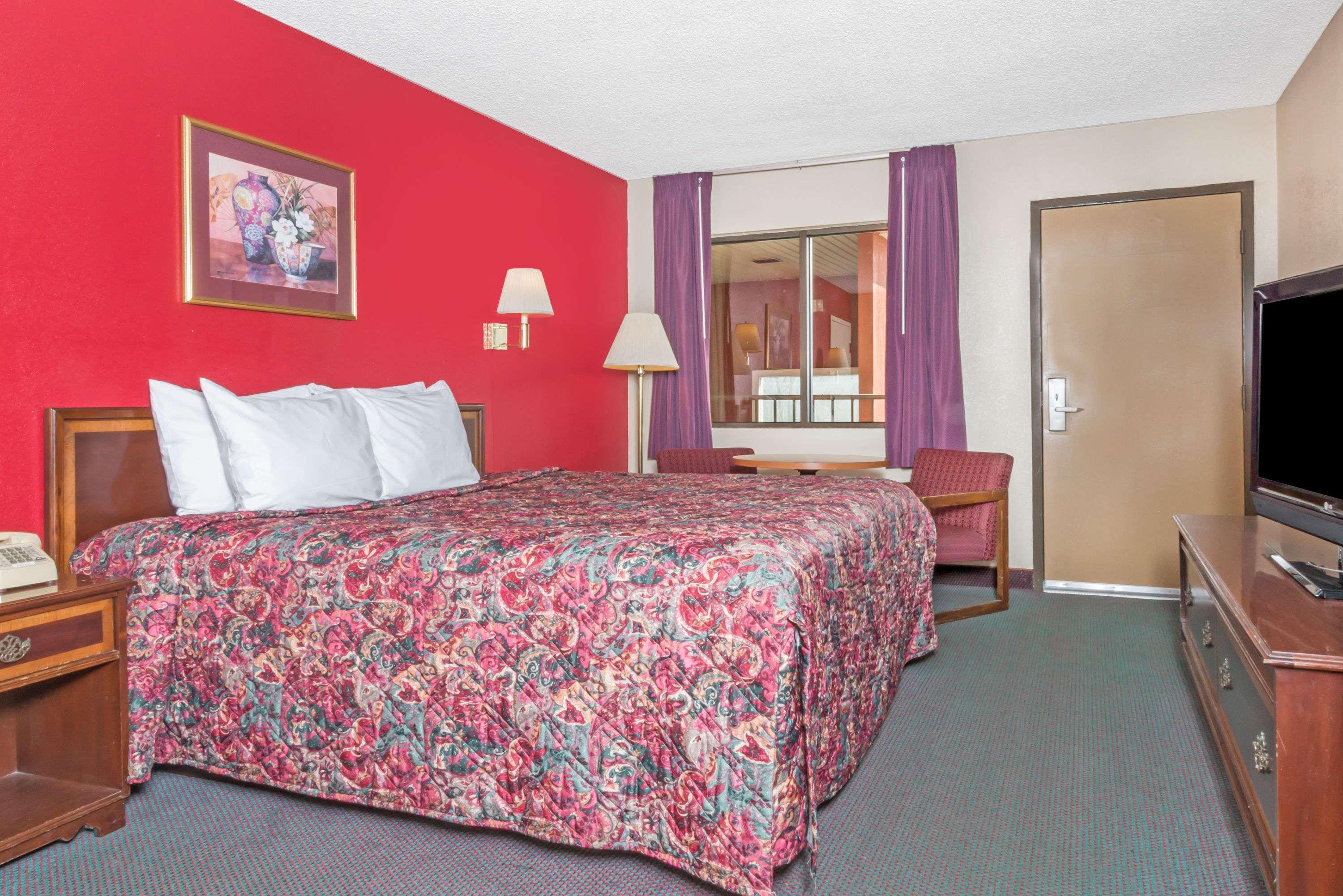 Days Inn New Market — photo 4