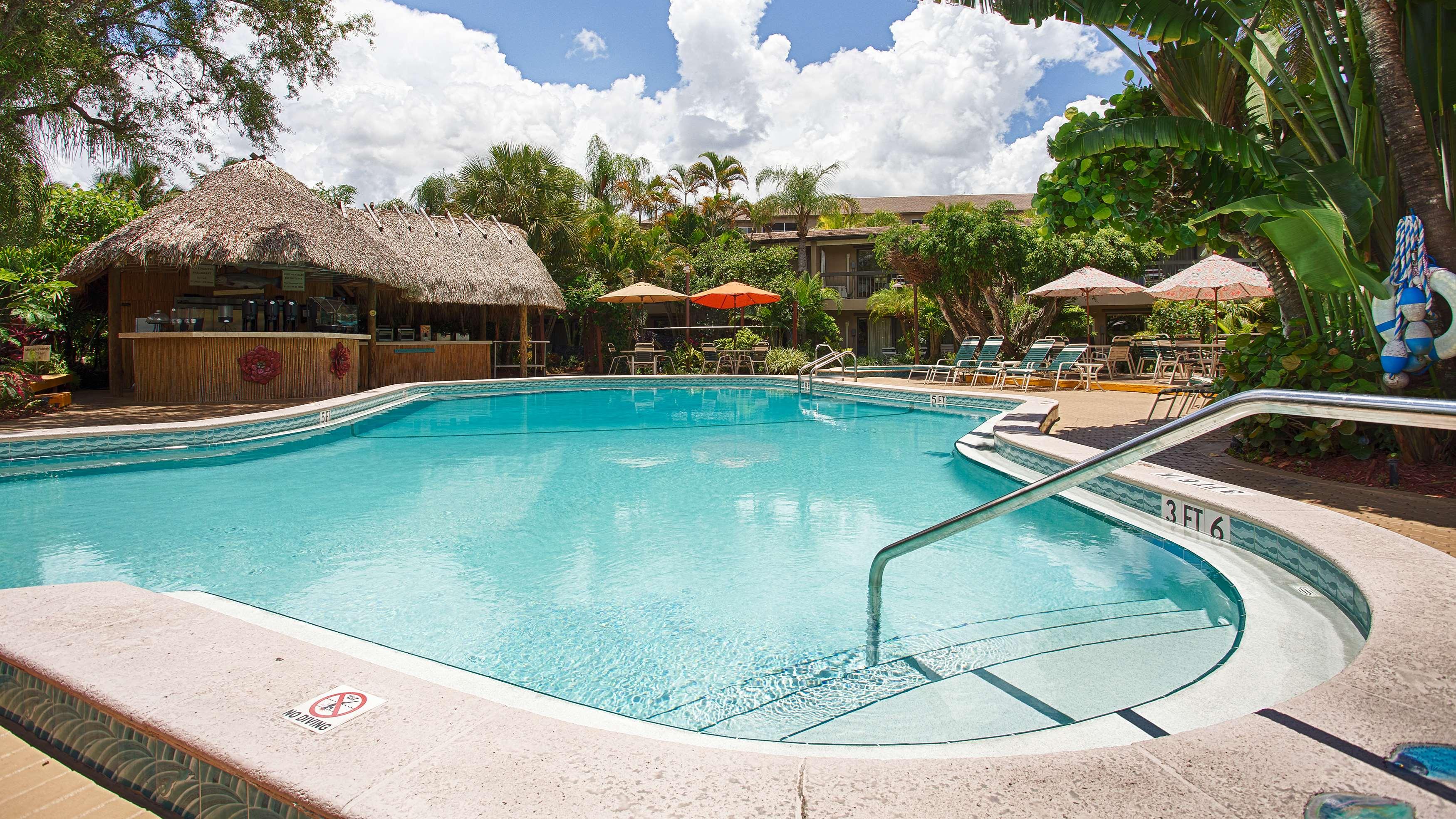 Best Western Naples Inn & Suites — photo 4