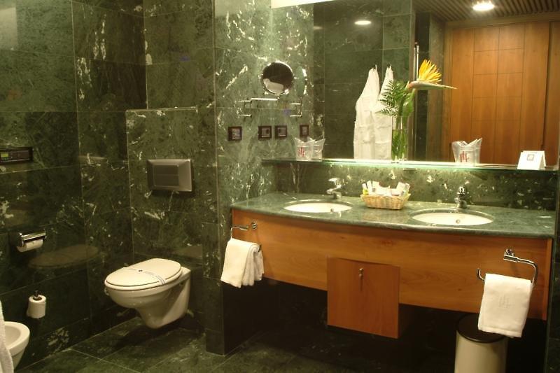 Gran Hotel Lakua — photo 3