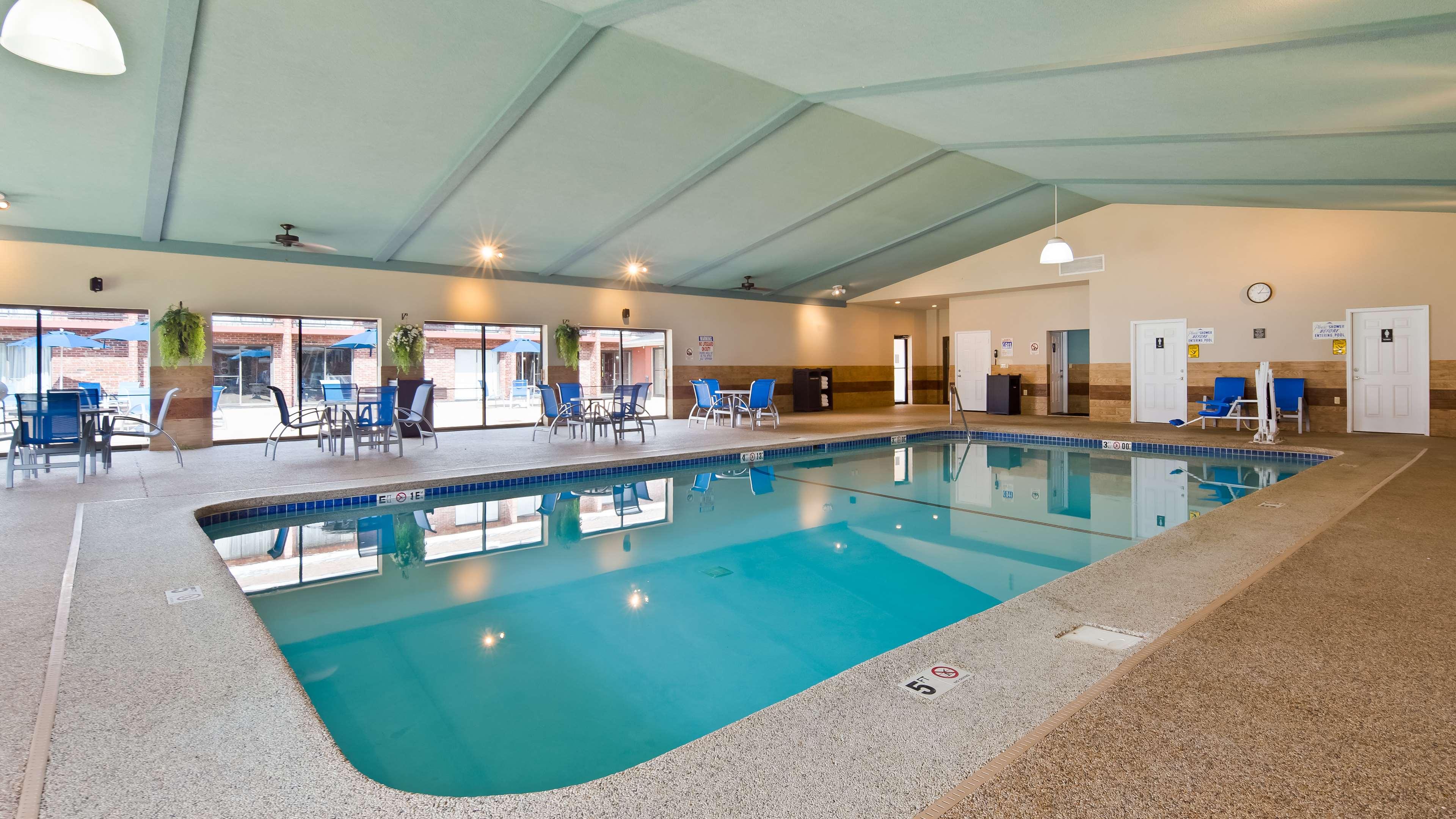 Best Western Plus Keene Hotel — photo 4