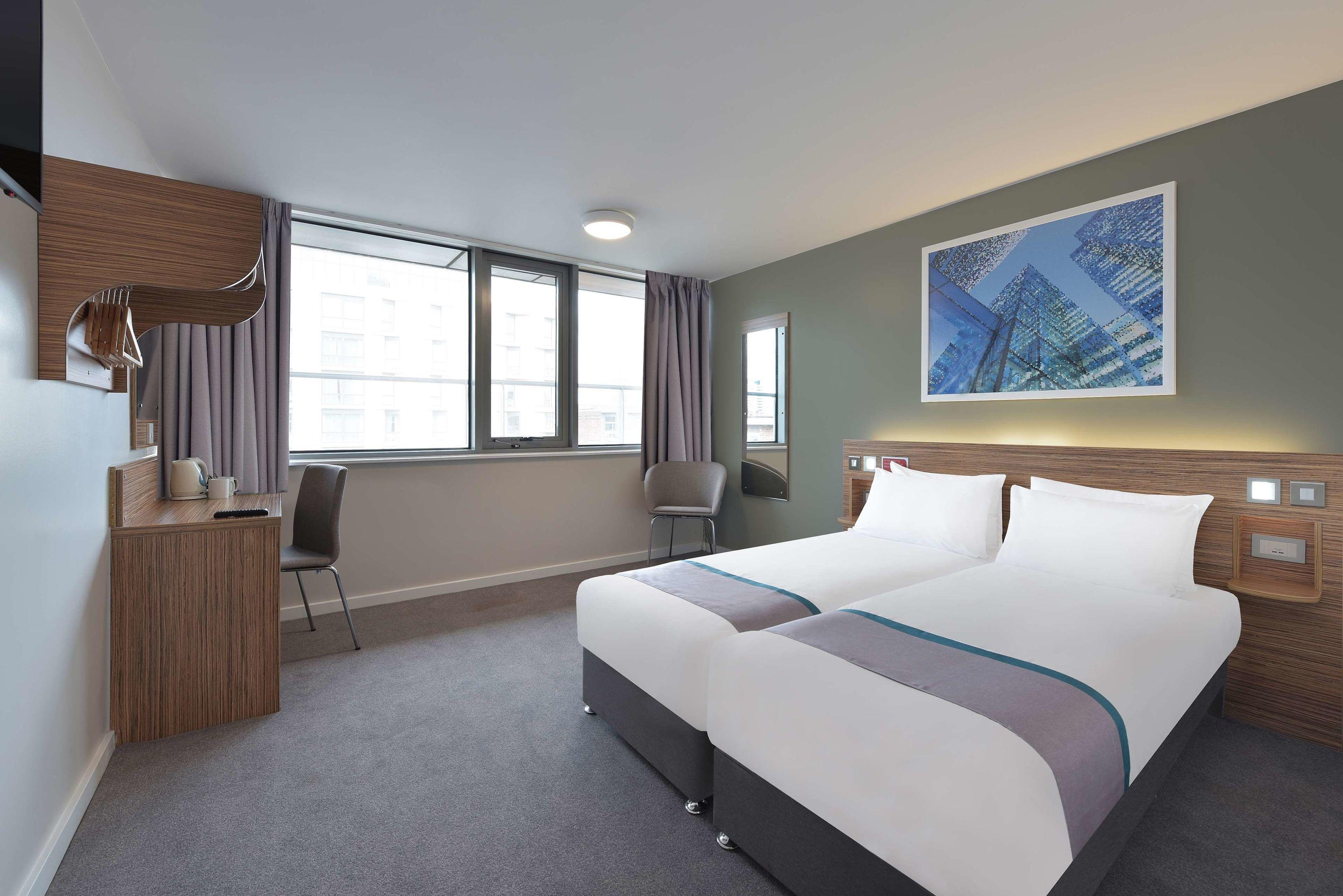 Travelodge London Central Waterloo — photo 5