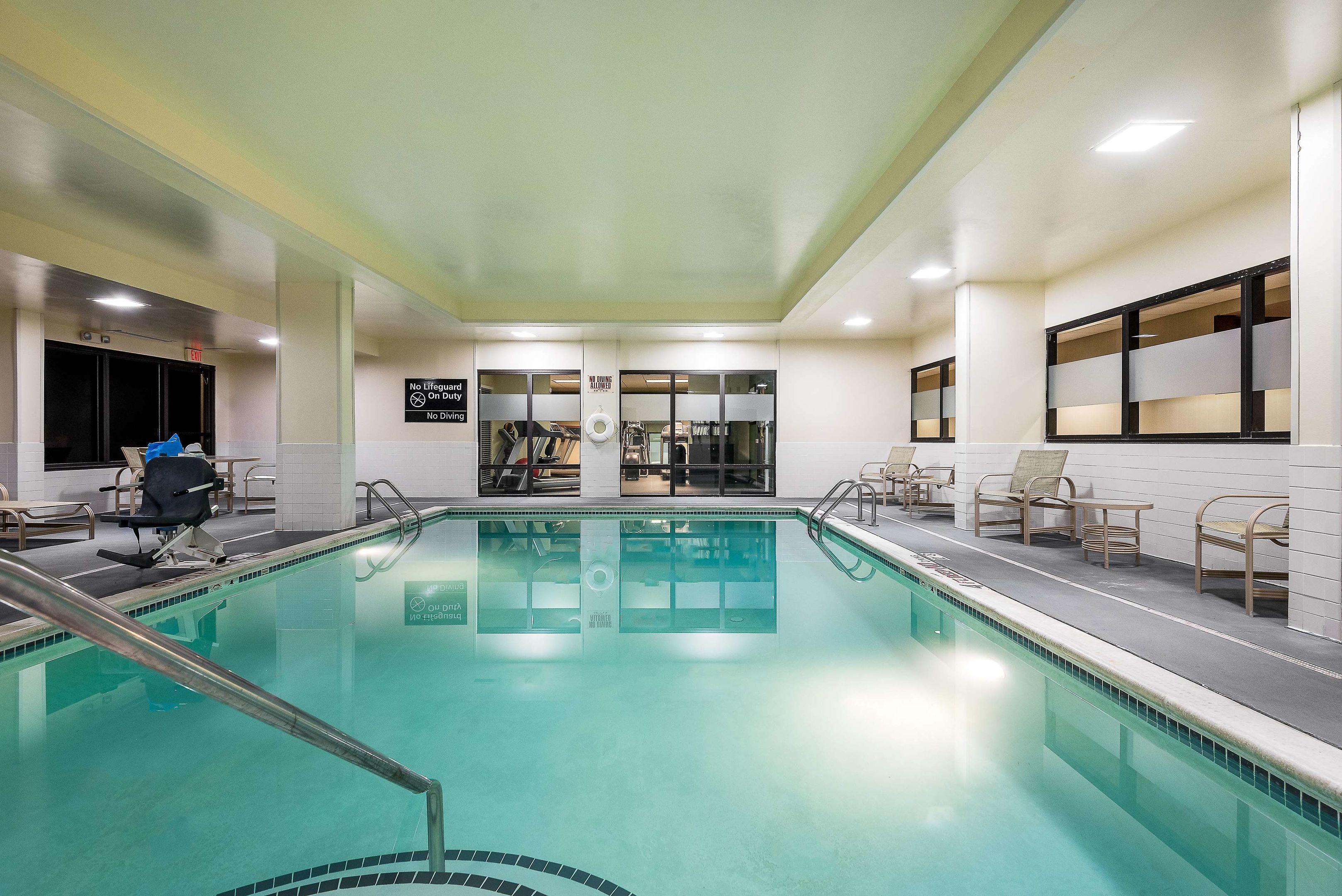 Hampton Inn Roanoke Hollins/I 81 — photo 3