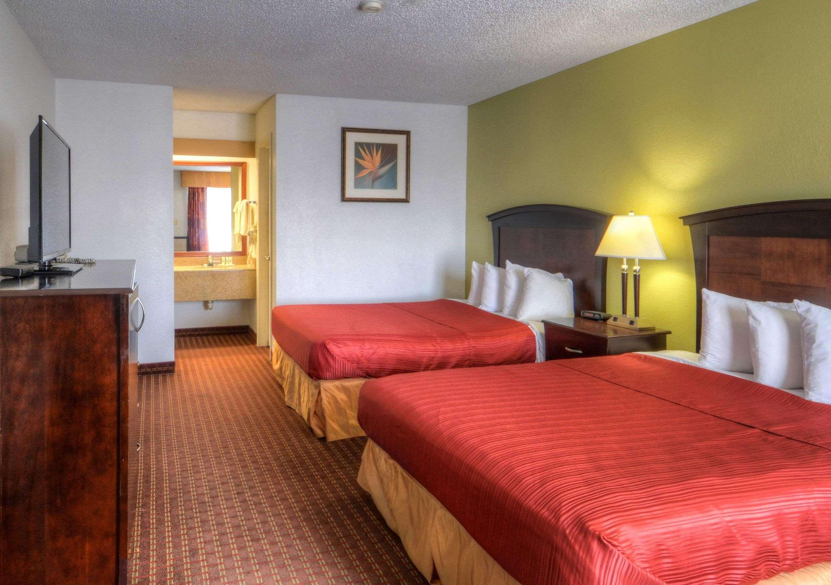 Quality Inn — photo 5
