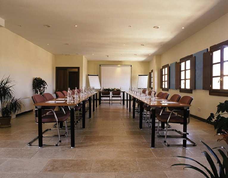 Pula Suites Boutique Resort — photo 3