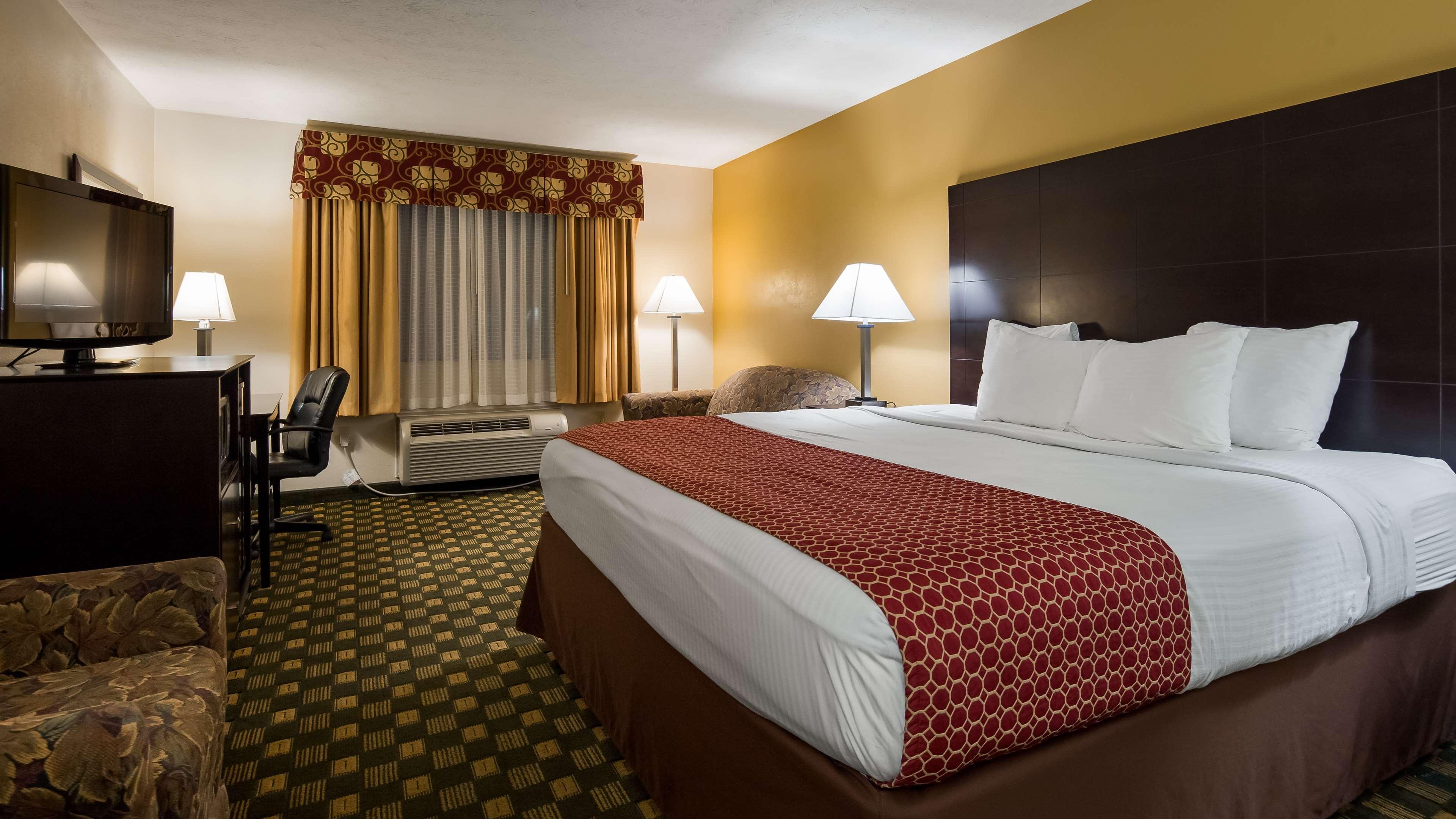 Best Western Paris Inn — photo 5