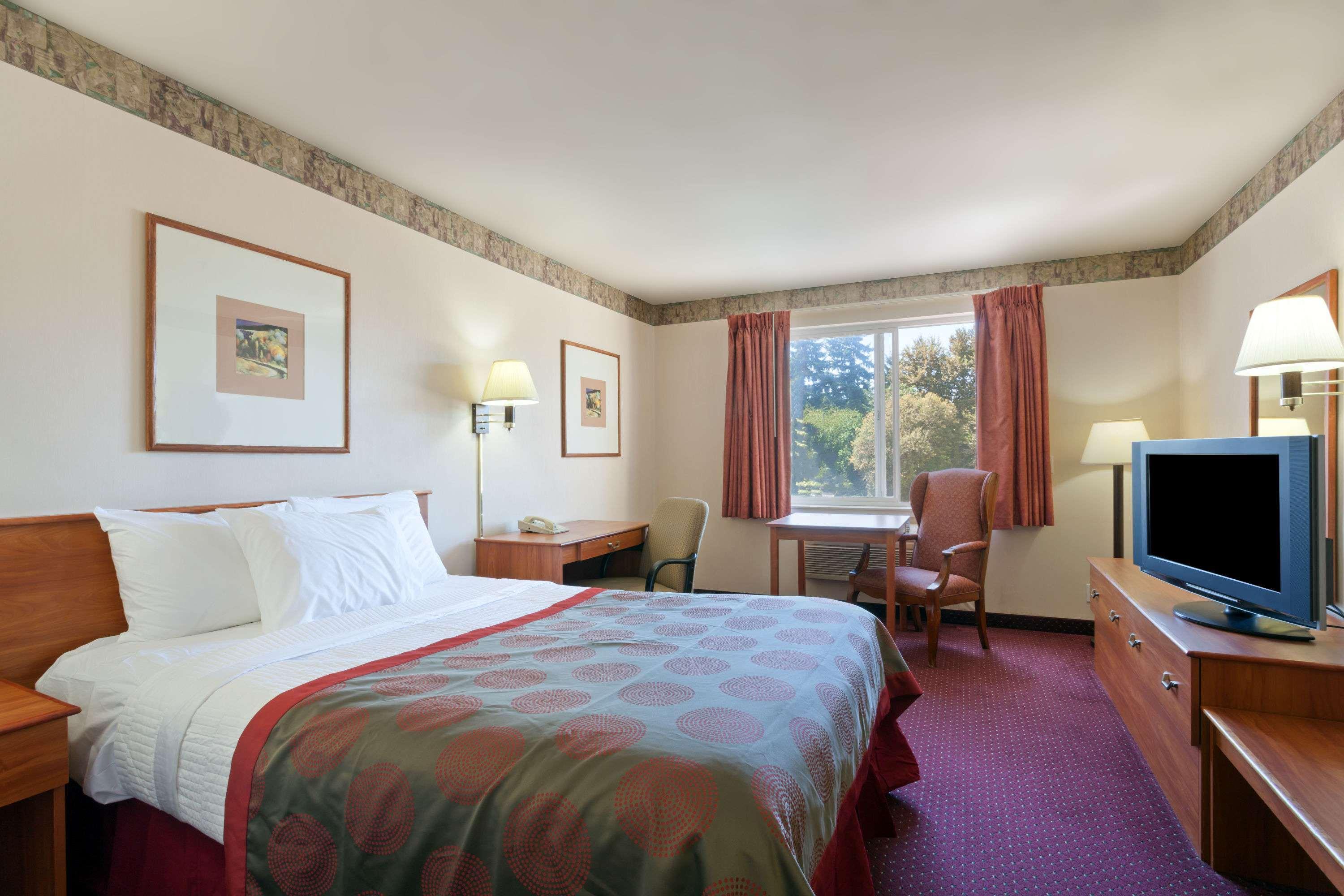 Ramada SeaTac Airport North — photo 4