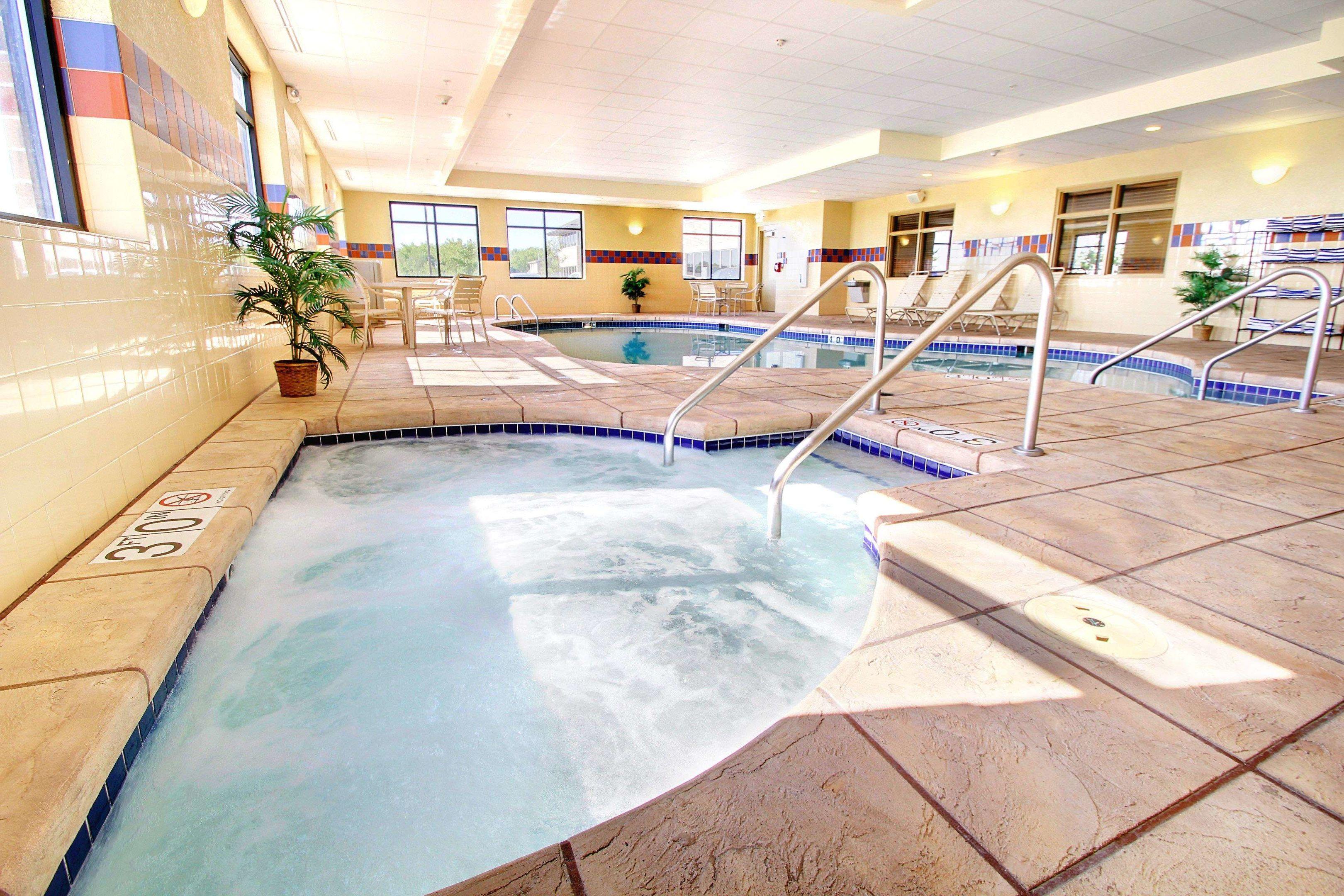 Hampton Inn & Suites West Bend — photo 3