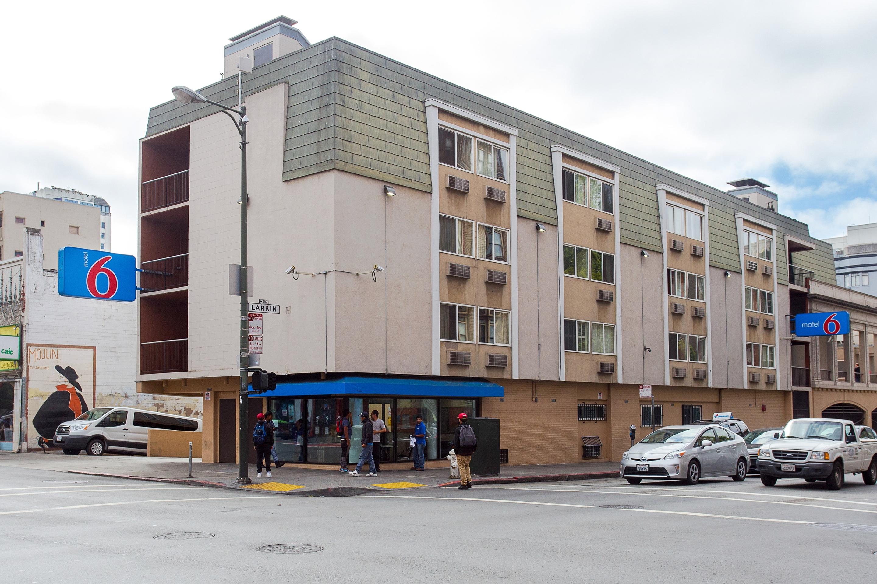 Motel 6 San Francisco — photo 5